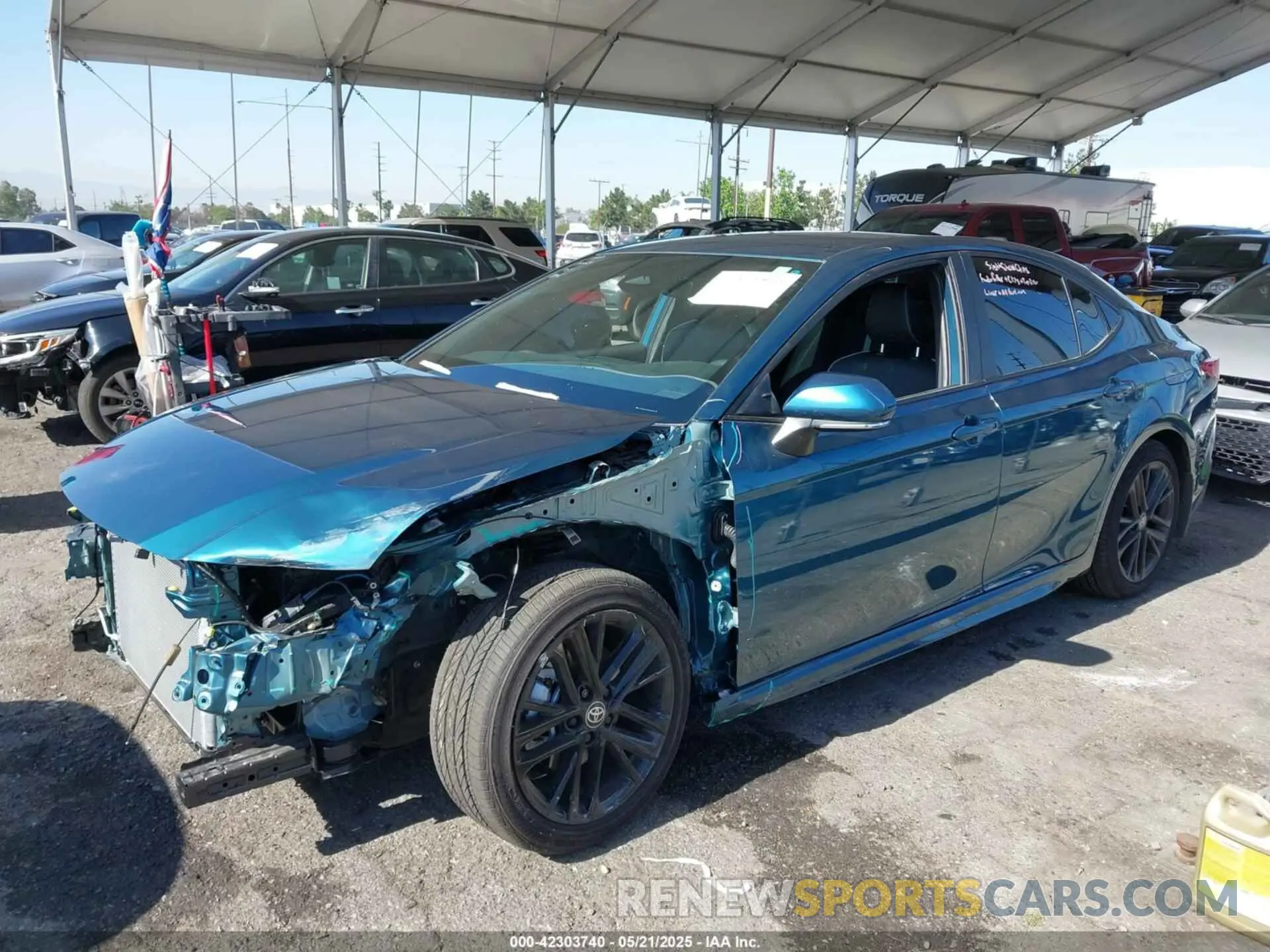 2 Photograph of a damaged car 4T1DAACK5SU090304 TOYOTA CAMRY 2025