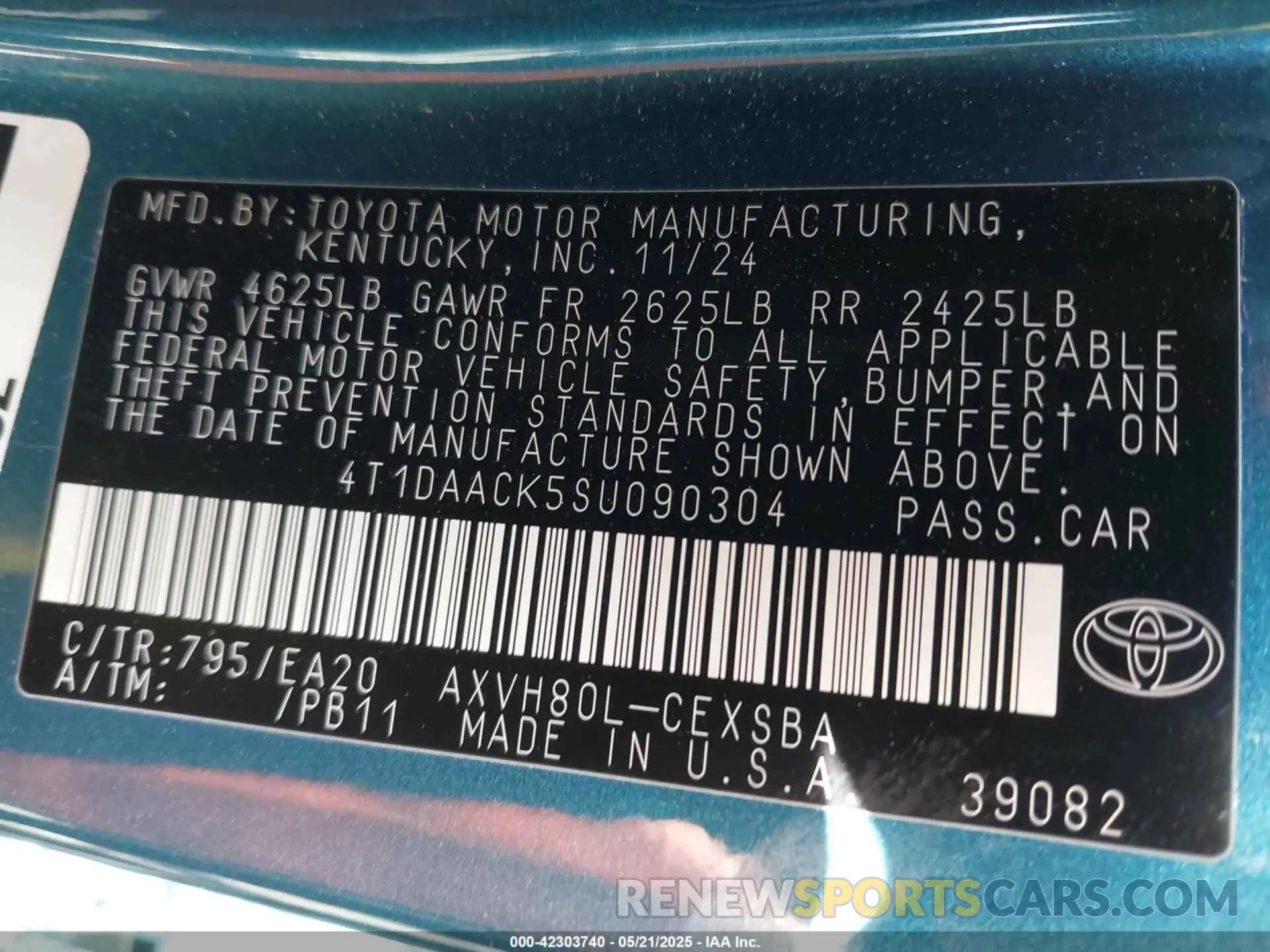 9 Photograph of a damaged car 4T1DAACK5SU090304 TOYOTA CAMRY 2025