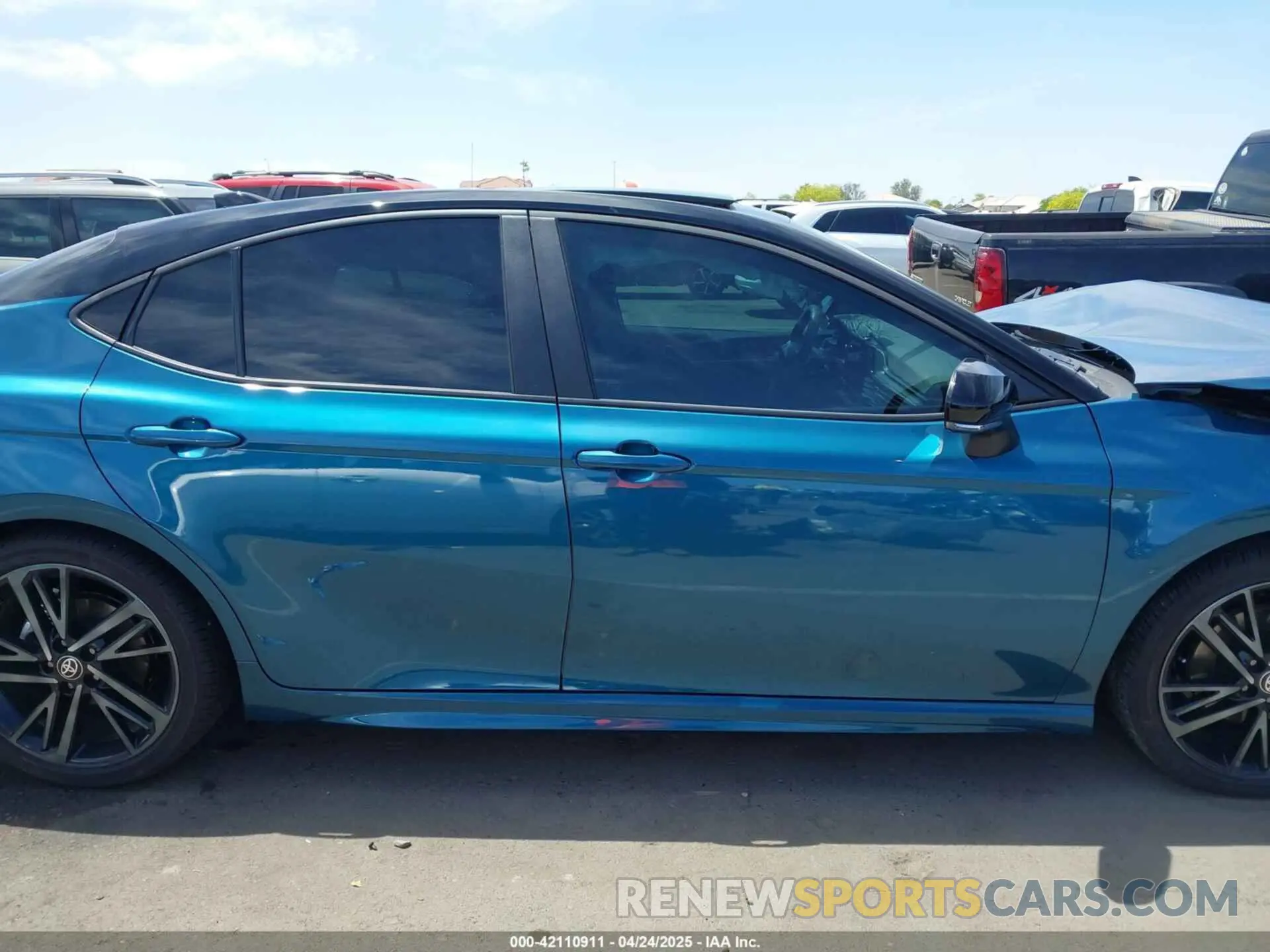 13 Photograph of a damaged car 4T1DAACK5SU097995 TOYOTA CAMRY 2025