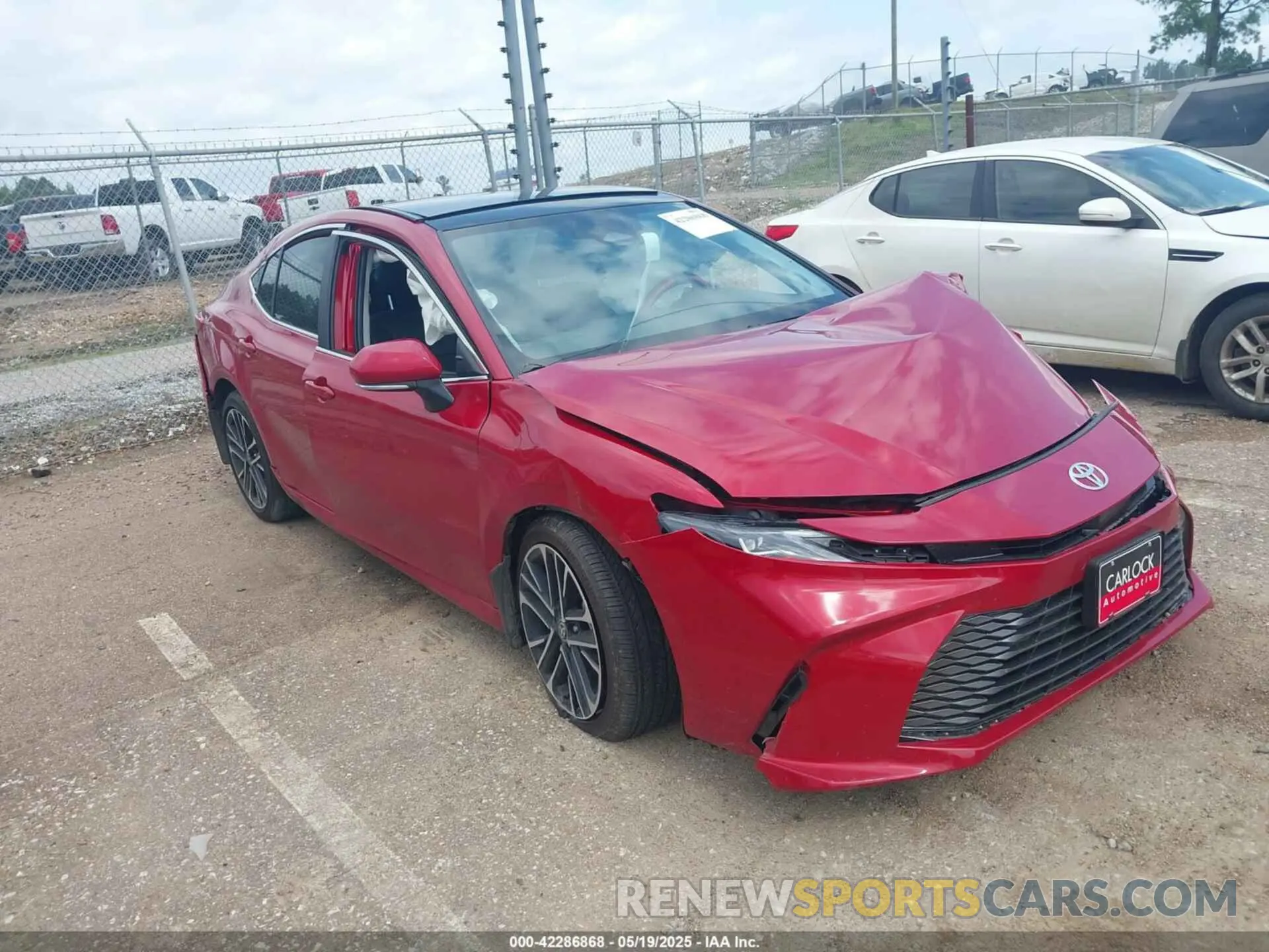 17 Photograph of a damaged car 4T1DAACK5SU106338 TOYOTA CAMRY 2025