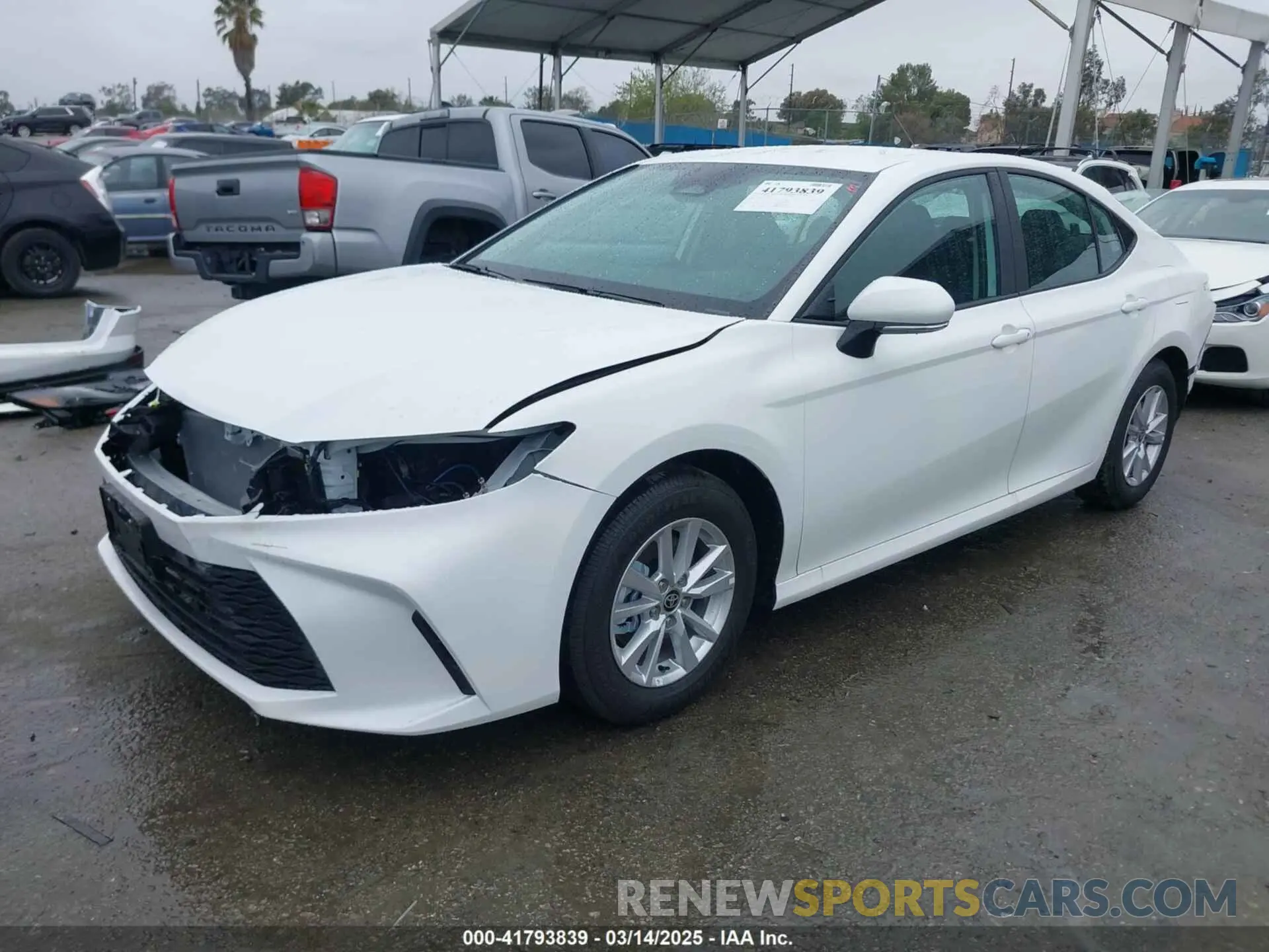 2 Photograph of a damaged car 4T1DAACK5SU107117 TOYOTA CAMRY 2025