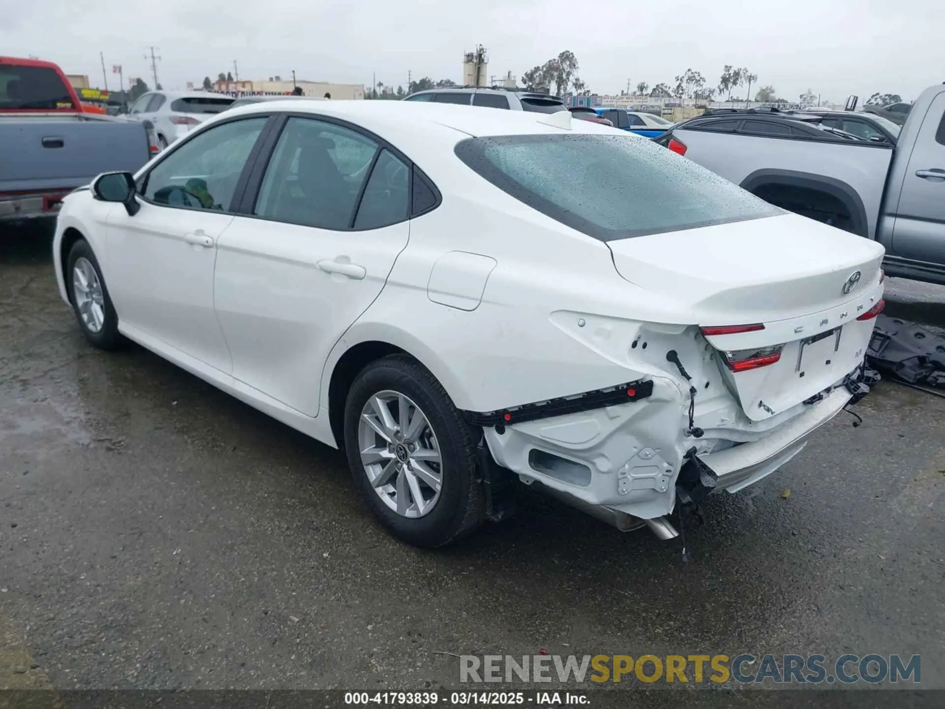 3 Photograph of a damaged car 4T1DAACK5SU107117 TOYOTA CAMRY 2025