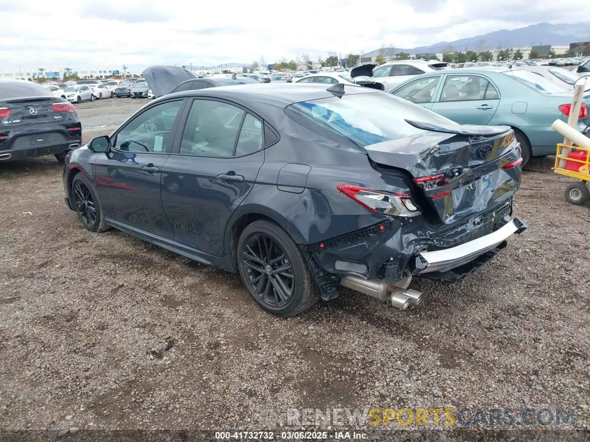3 Photograph of a damaged car 4T1DAACK5SU111104 TOYOTA CAMRY 2025