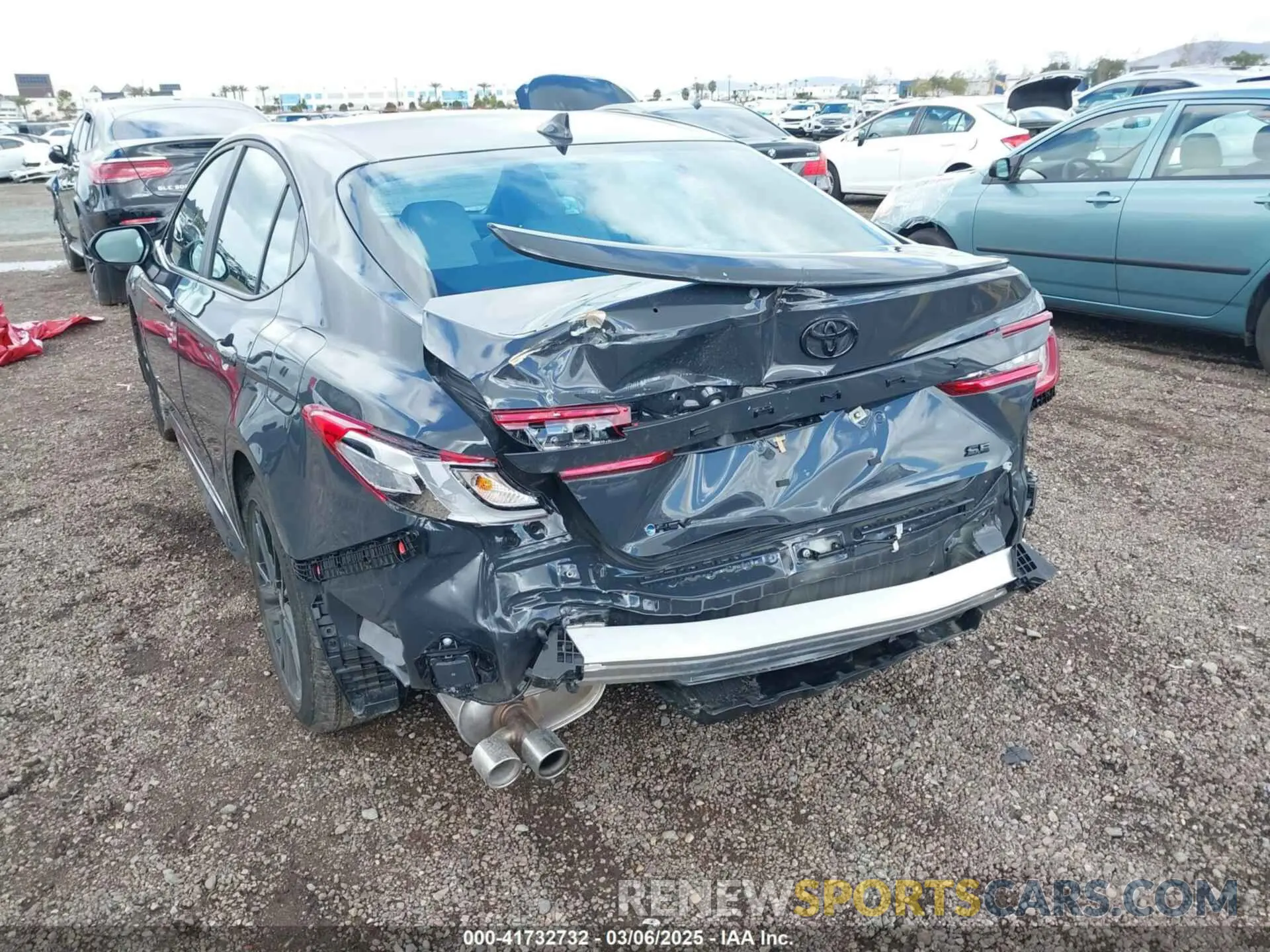 6 Photograph of a damaged car 4T1DAACK5SU111104 TOYOTA CAMRY 2025