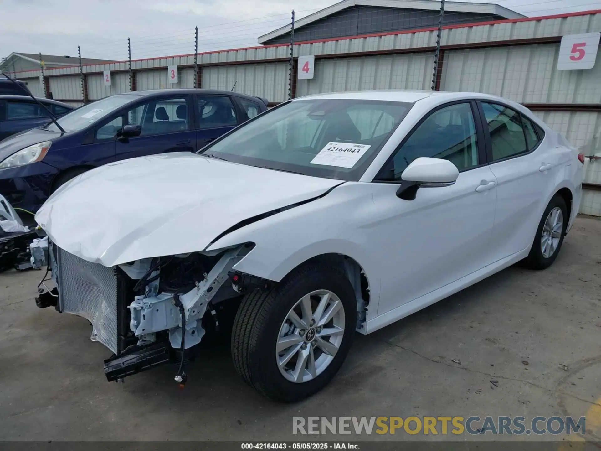 2 Photograph of a damaged car 4T1DAACK5SU140182 TOYOTA CAMRY 2025