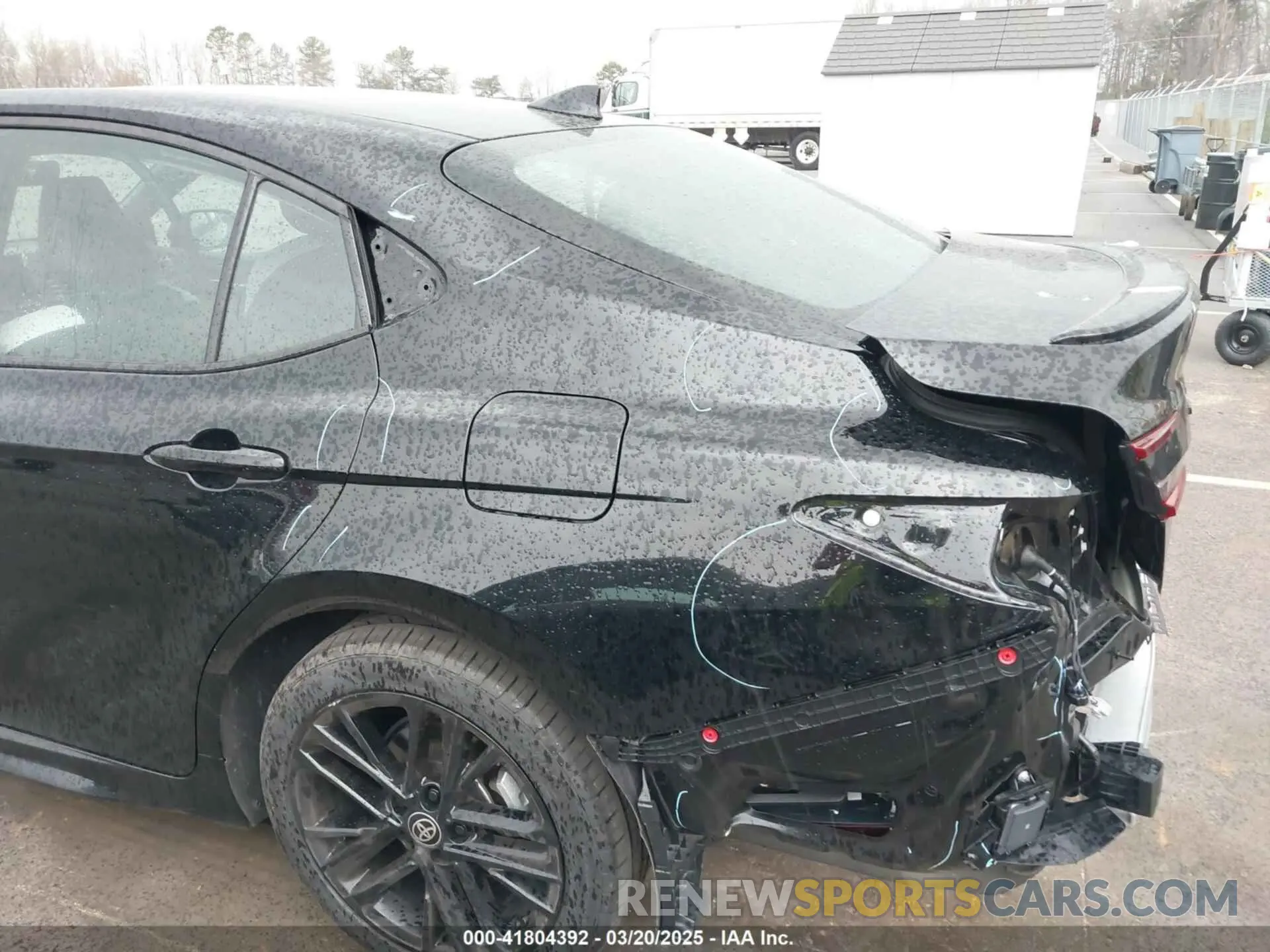 18 Photograph of a damaged car 4T1DAACK5SU504522 TOYOTA CAMRY 2025