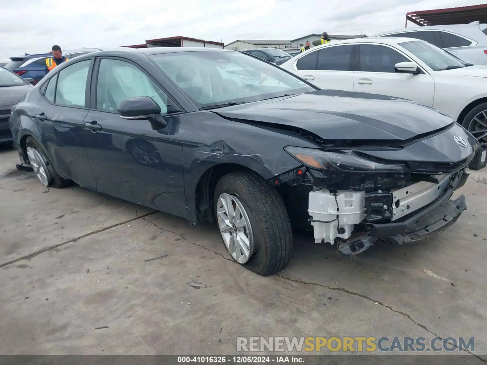 1 Photograph of a damaged car 4T1DAACK5SU512040 TOYOTA CAMRY 2025