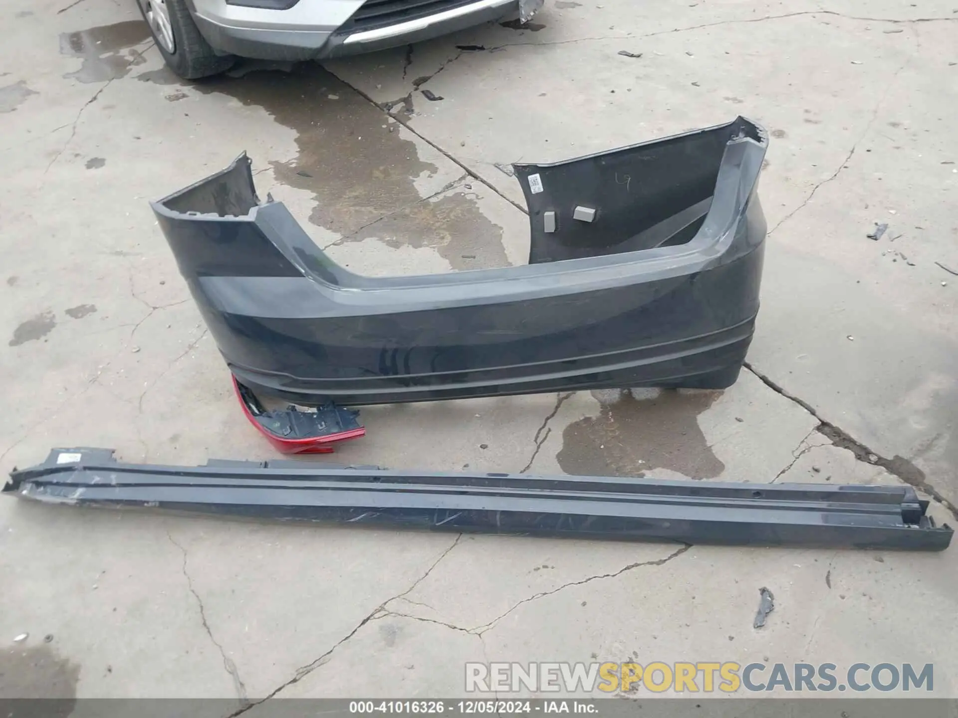 12 Photograph of a damaged car 4T1DAACK5SU512040 TOYOTA CAMRY 2025
