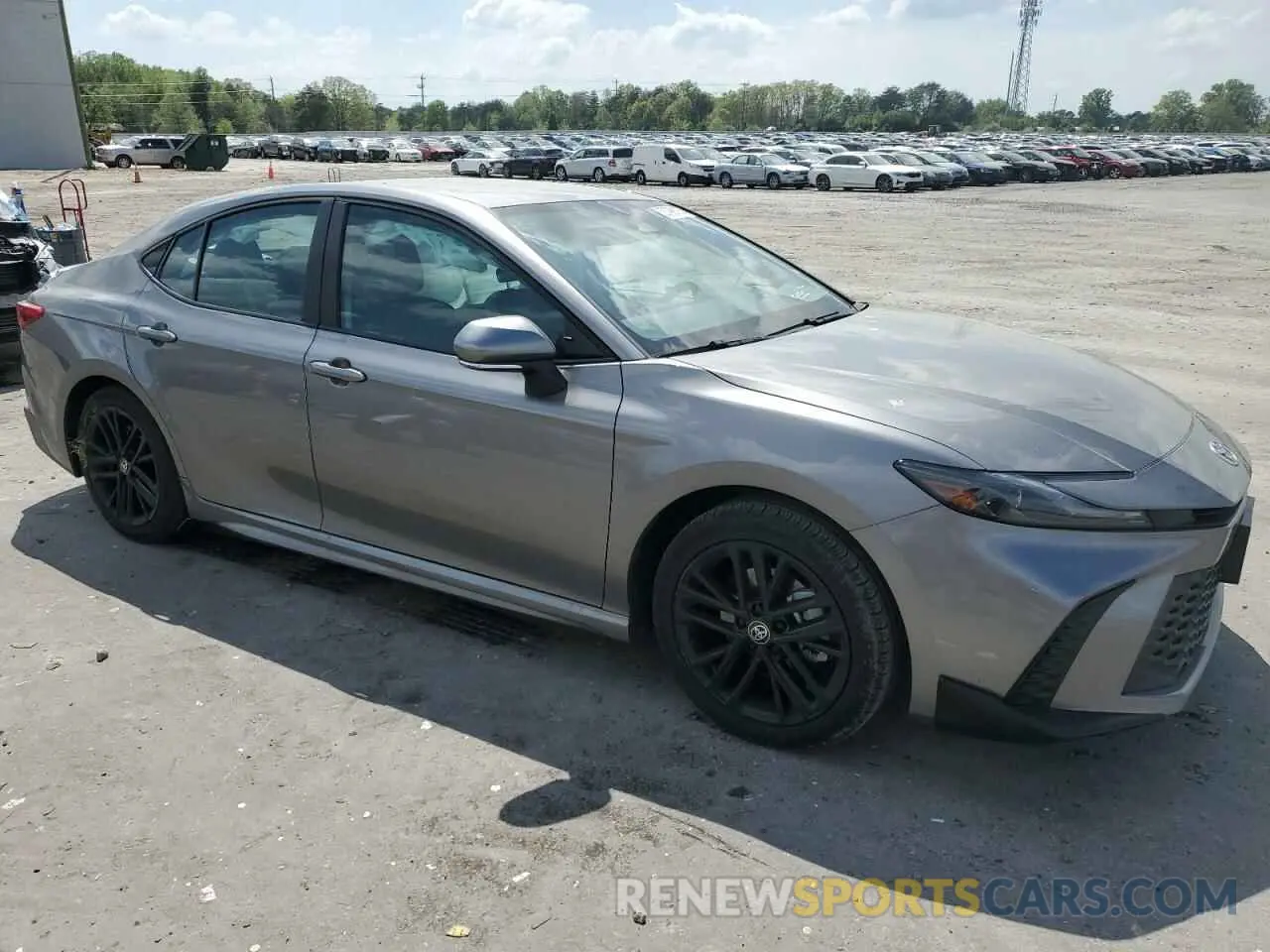 4 Photograph of a damaged car 4T1DAACK5SU514550 TOYOTA CAMRY 2025