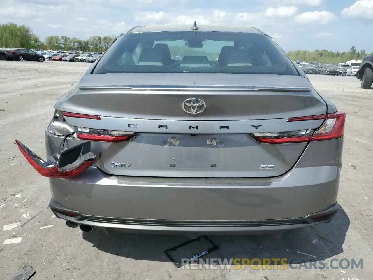 6 Photograph of a damaged car 4T1DAACK5SU514550 TOYOTA CAMRY 2025