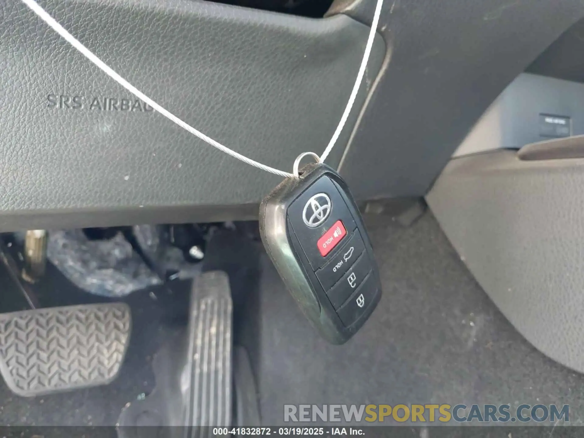 11 Photograph of a damaged car 4T1DAACK5SU522812 TOYOTA CAMRY 2025