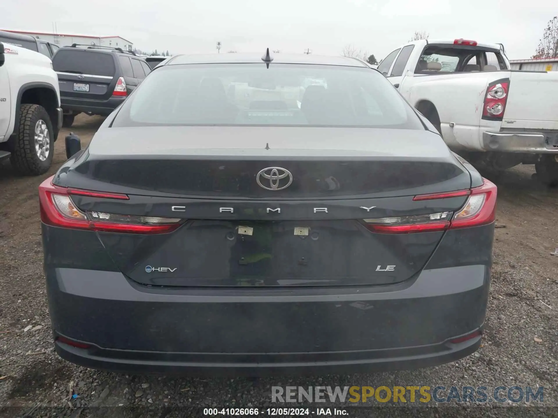 16 Photograph of a damaged car 4T1DAACK5SU525340 TOYOTA CAMRY 2025