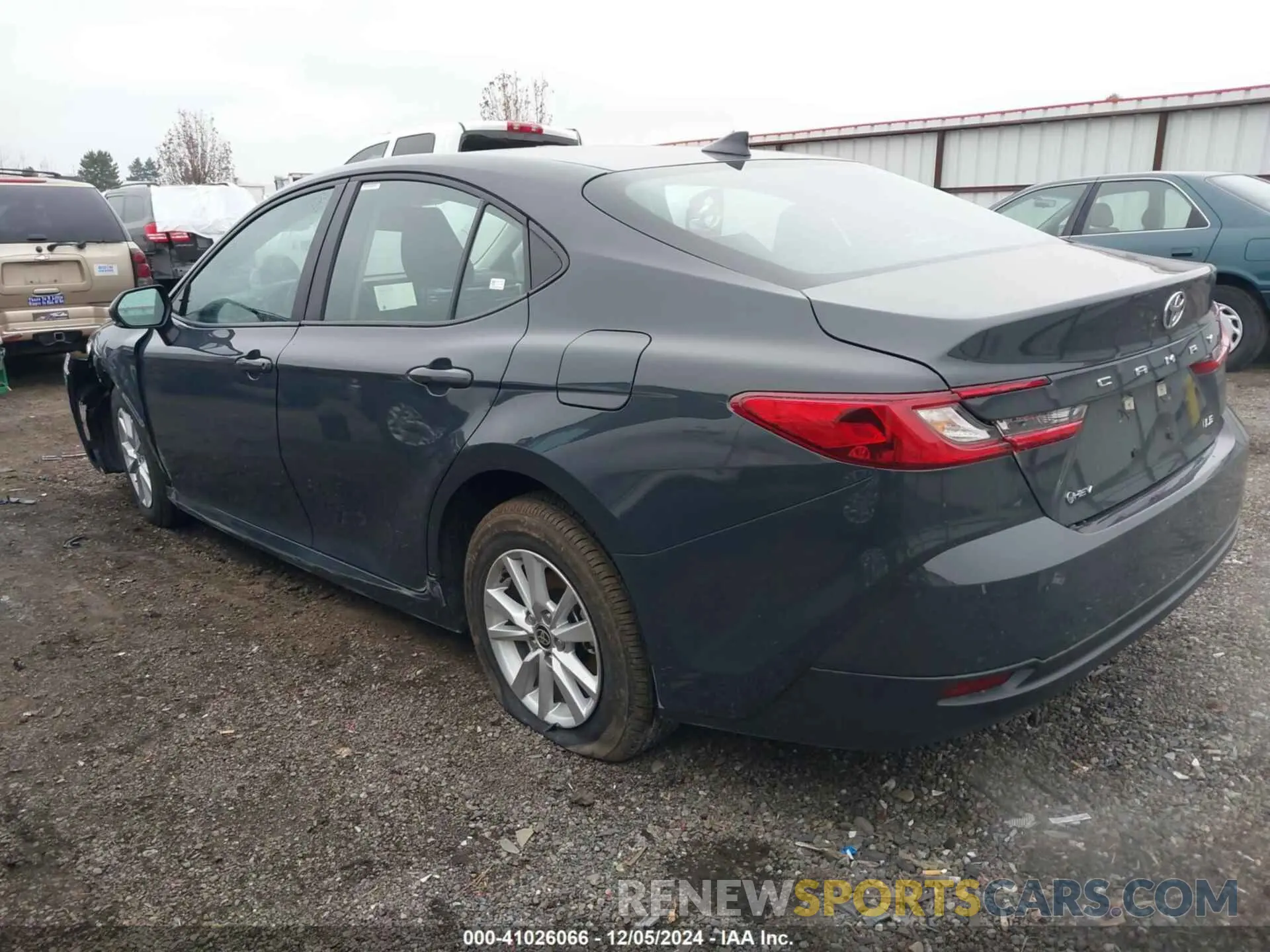3 Photograph of a damaged car 4T1DAACK5SU525340 TOYOTA CAMRY 2025