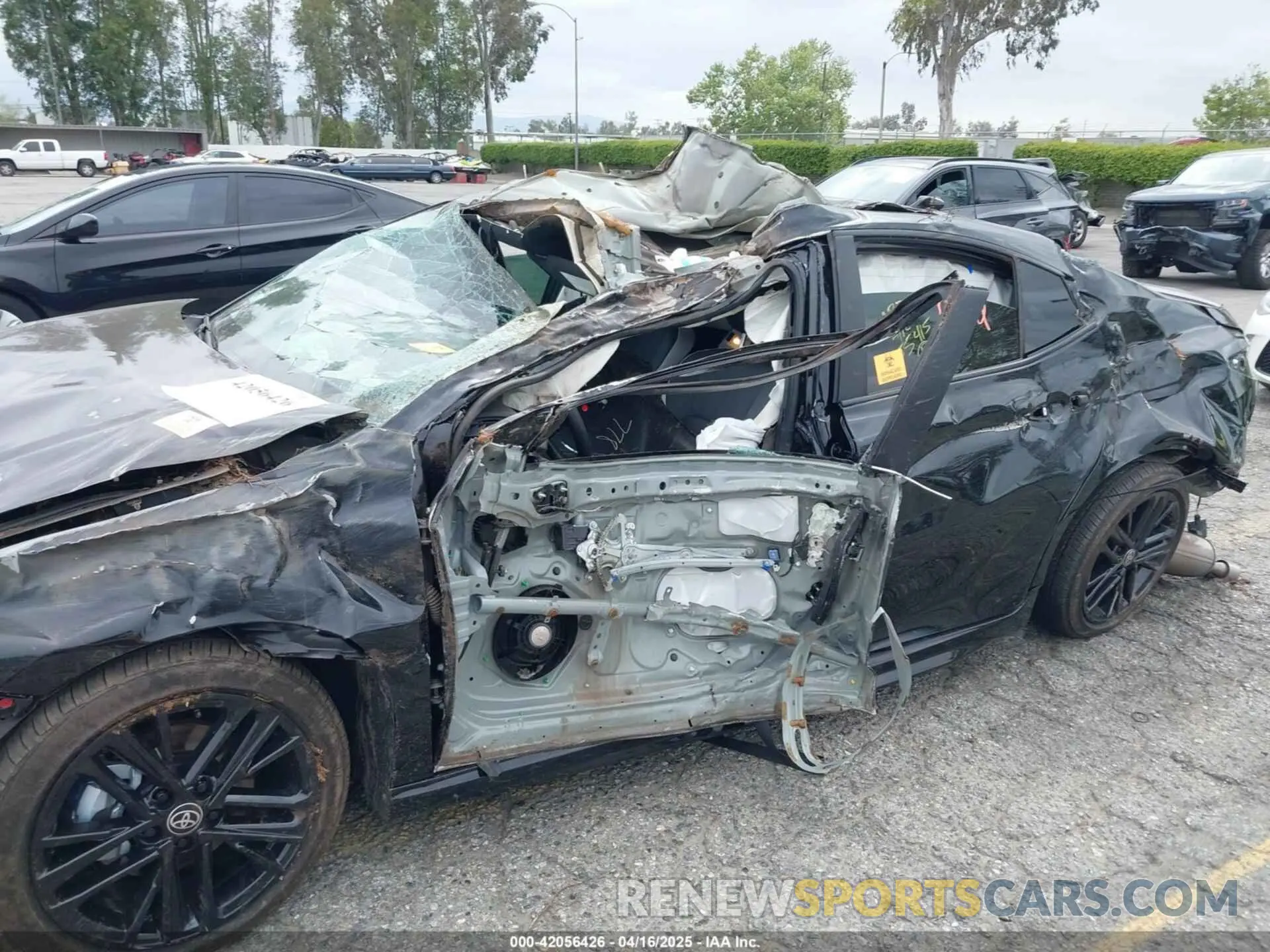 6 Photograph of a damaged car 4T1DAACK5SU561500 TOYOTA CAMRY 2025