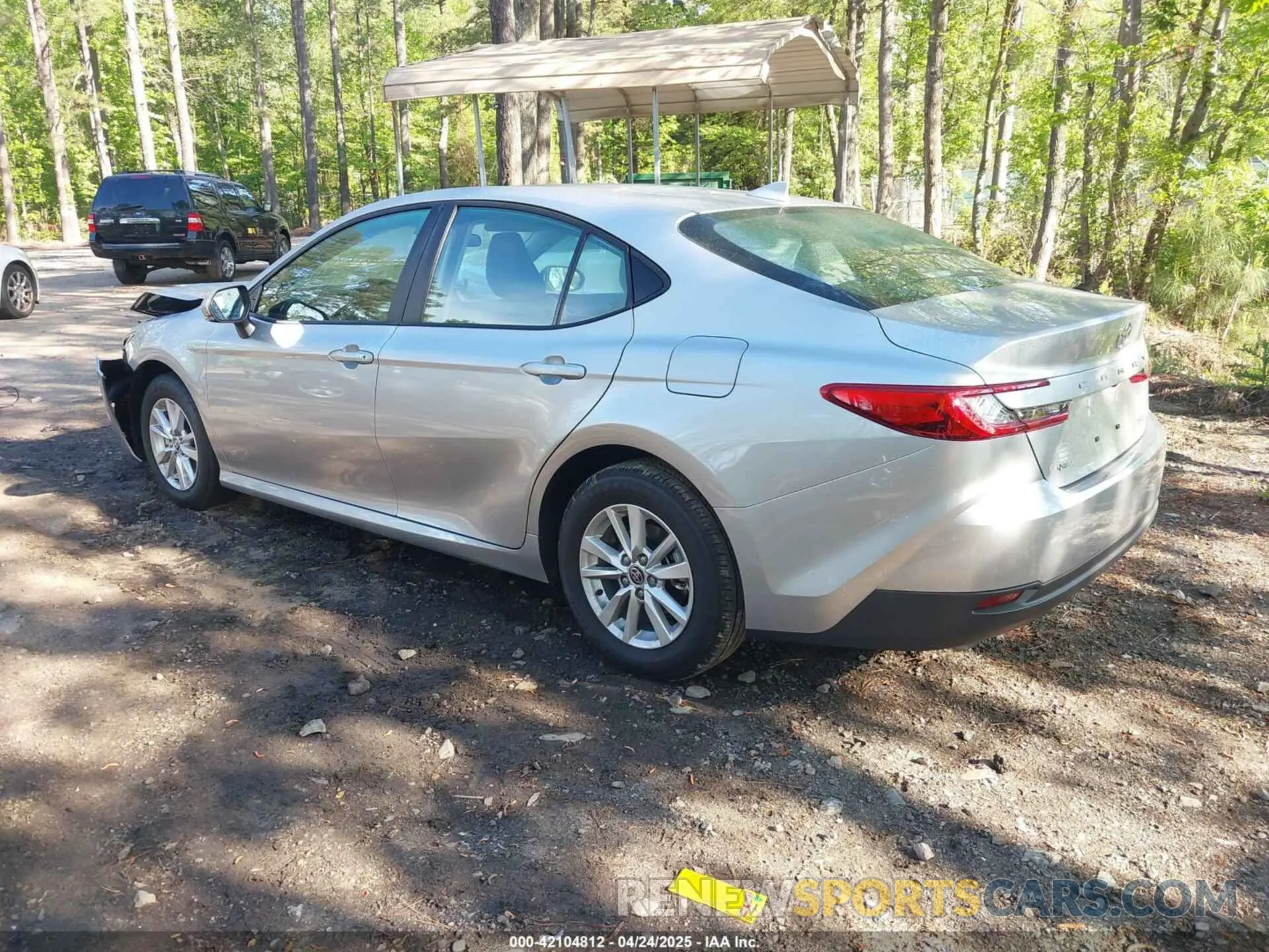 3 Photograph of a damaged car 4T1DAACK5SU570696 TOYOTA CAMRY 2025