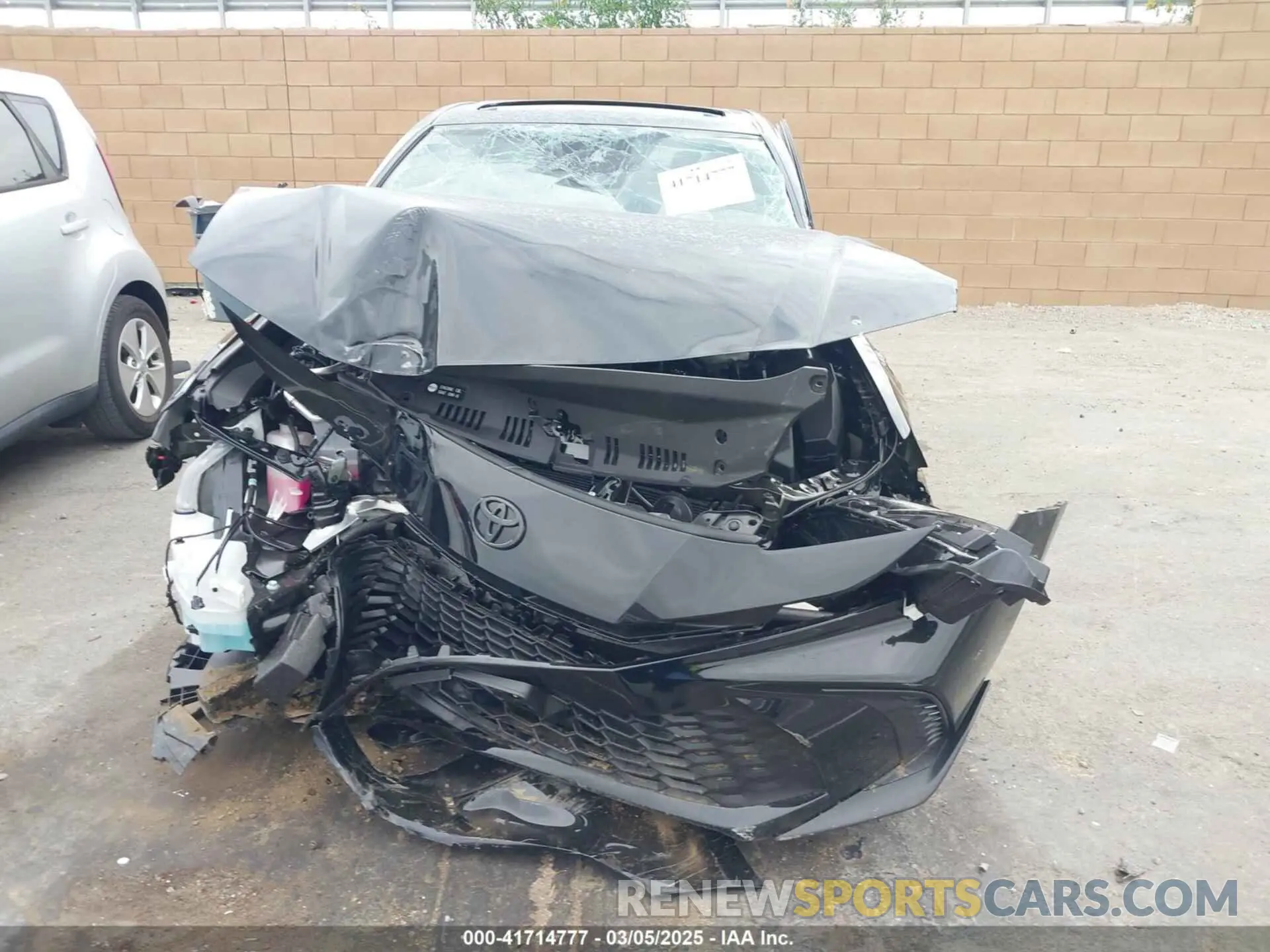 11 Photograph of a damaged car 4T1DAACK5SU580645 TOYOTA CAMRY 2025