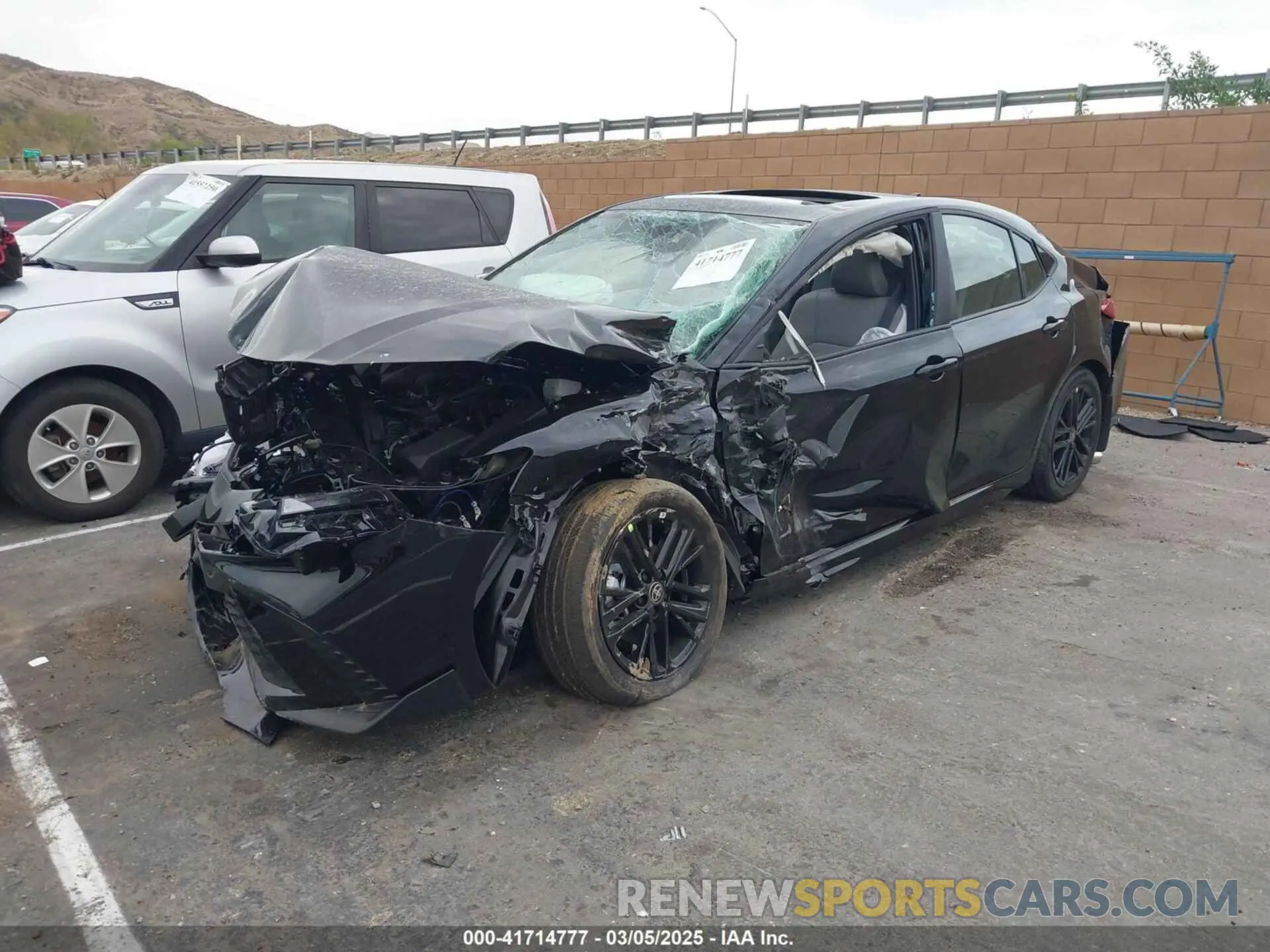 2 Photograph of a damaged car 4T1DAACK5SU580645 TOYOTA CAMRY 2025