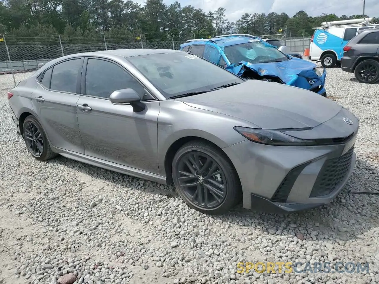 4 Photograph of a damaged car 4T1DAACK5SU581293 TOYOTA CAMRY 2025