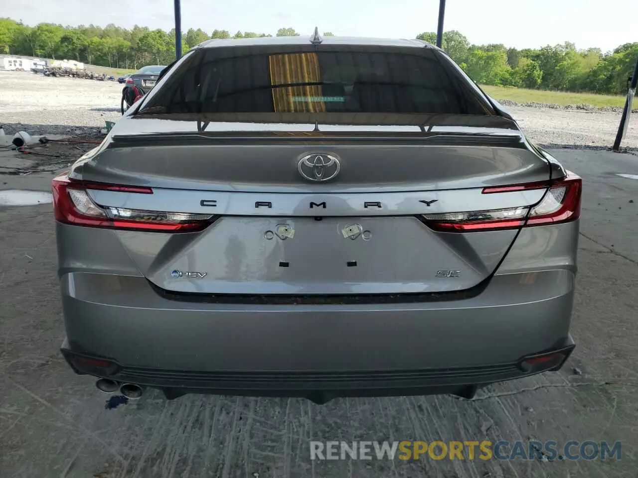 6 Photograph of a damaged car 4T1DAACK5SU582606 TOYOTA CAMRY 2025