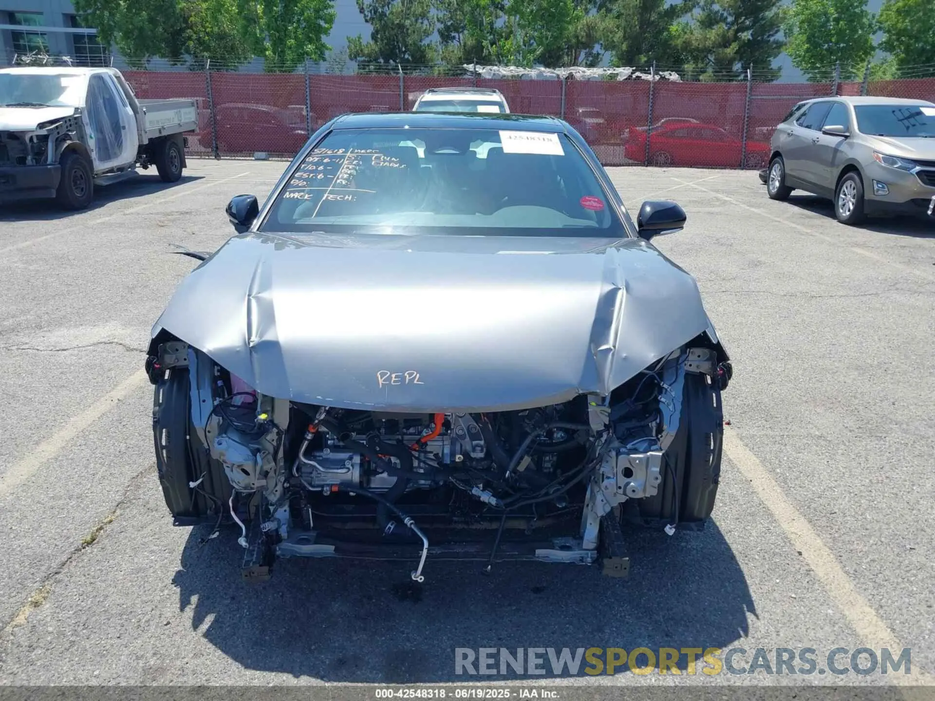13 Photograph of a damaged car 4T1DAACK5SU613871 TOYOTA CAMRY 2025