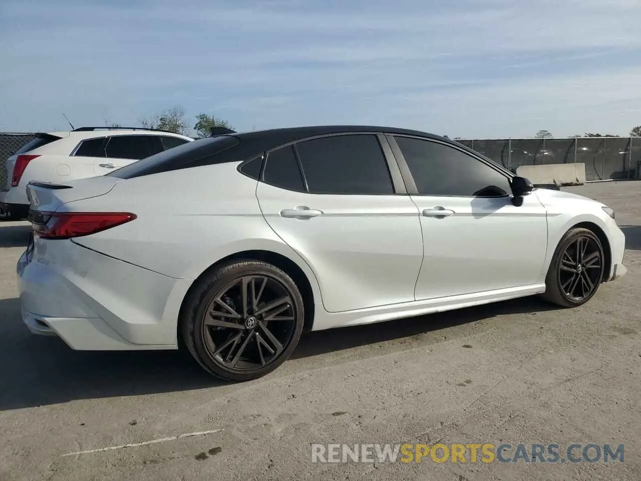 3 Photograph of a damaged car 4T1DAACK6SU005020 TOYOTA CAMRY 2025