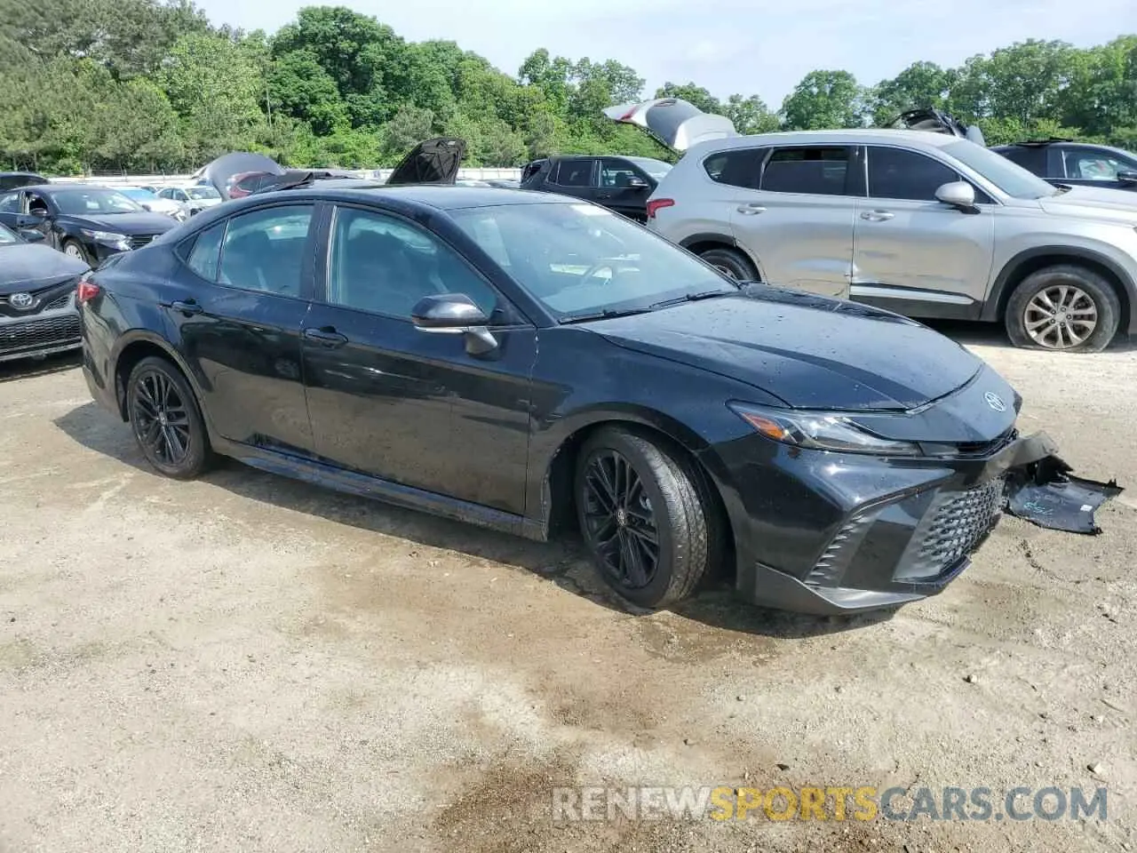 4 Photograph of a damaged car 4T1DAACK6SU009018 TOYOTA CAMRY 2025