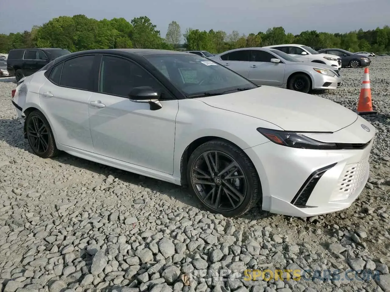 4 Photograph of a damaged car 4T1DAACK6SU011688 TOYOTA CAMRY 2025