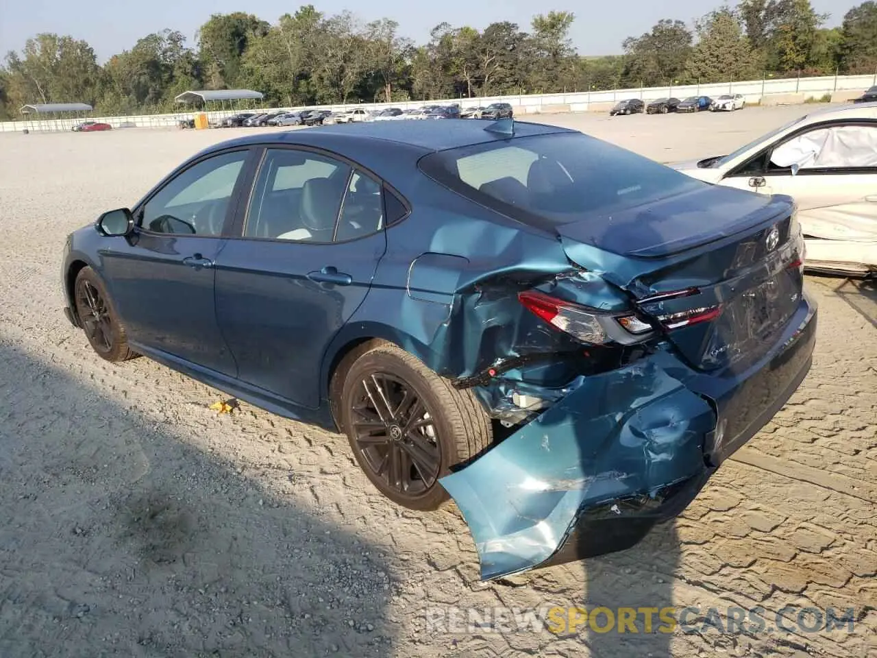 2 Photograph of a damaged car 4T1DAACK6SU019712 TOYOTA CAMRY 2025