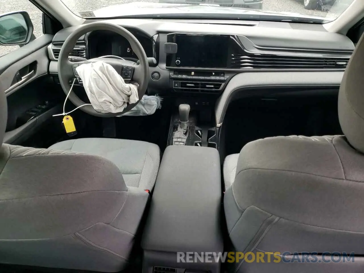 8 Photograph of a damaged car 4T1DAACK6SU020178 TOYOTA CAMRY 2025