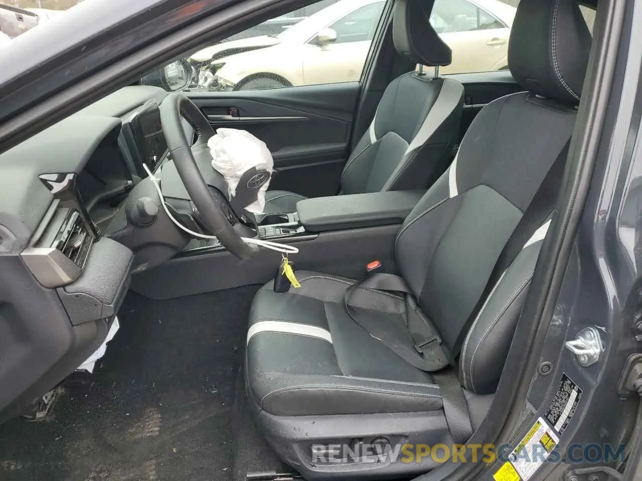 7 Photograph of a damaged car 4T1DAACK6SU027261 TOYOTA CAMRY 2025