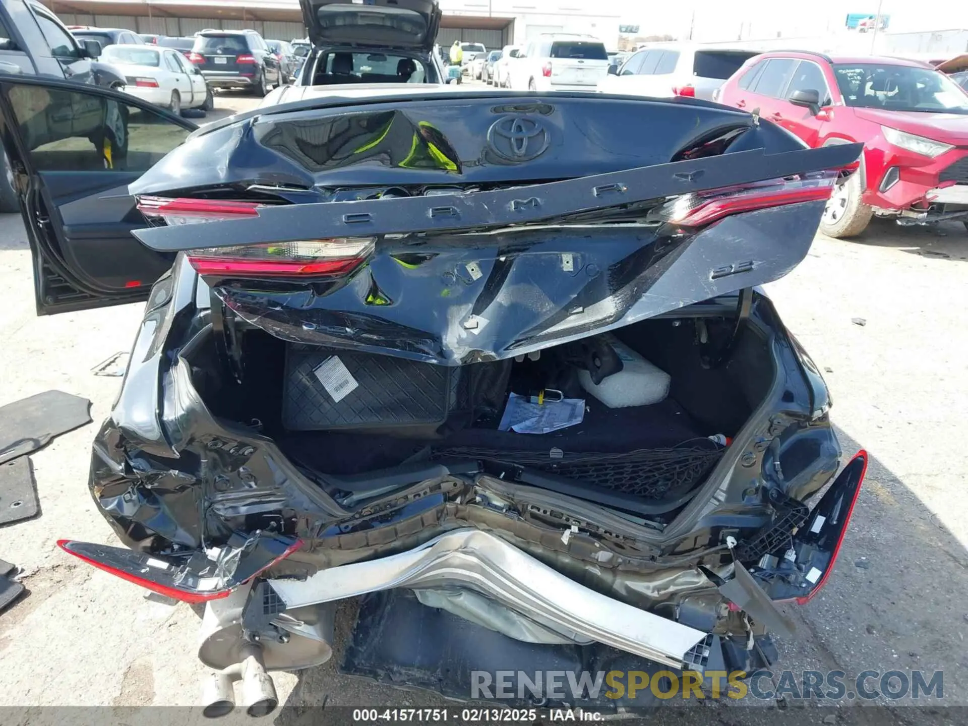 6 Photograph of a damaged car 4T1DAACK6SU029608 TOYOTA CAMRY 2025