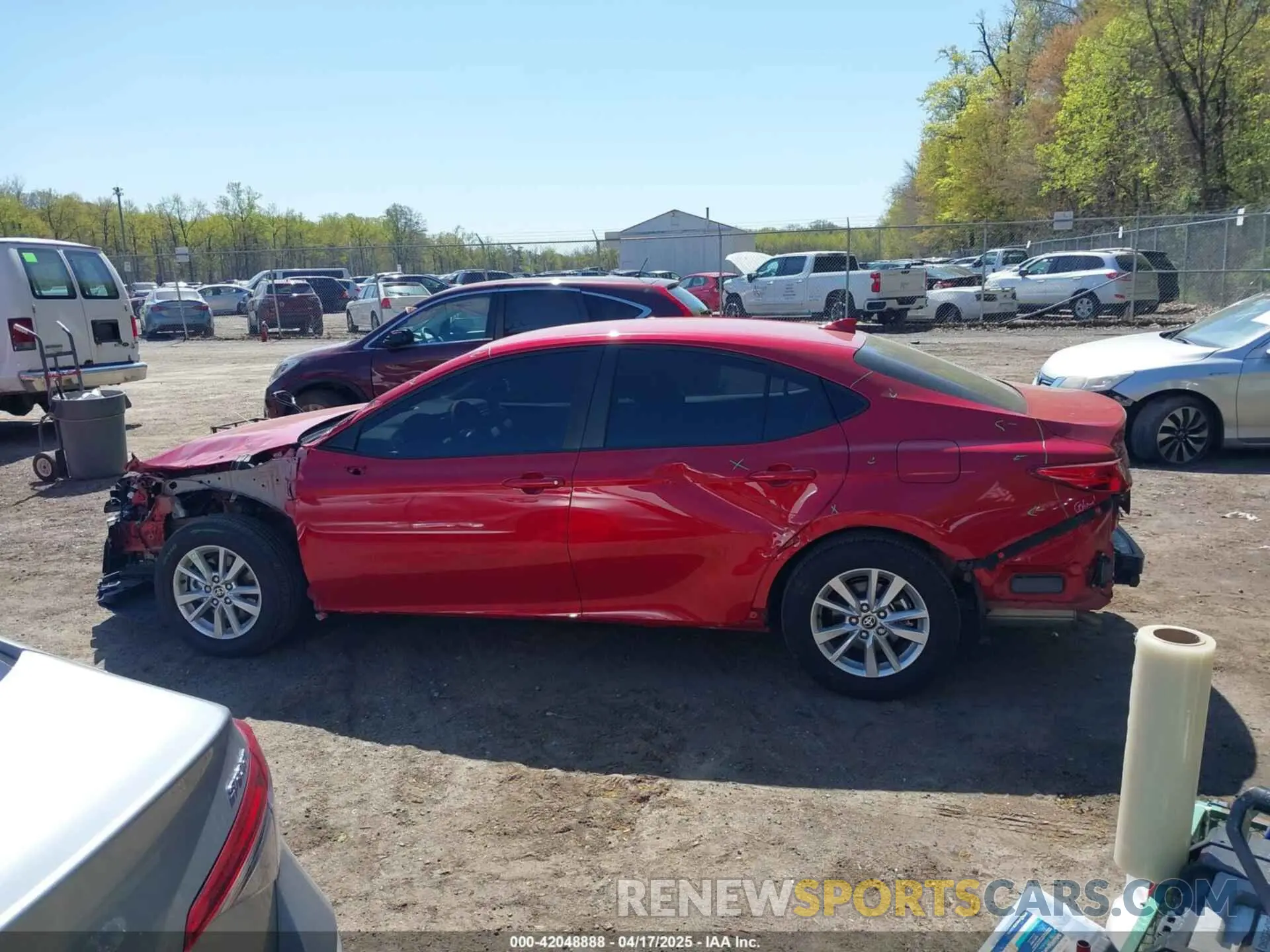 15 Photograph of a damaged car 4T1DAACK6SU031469 TOYOTA CAMRY 2025