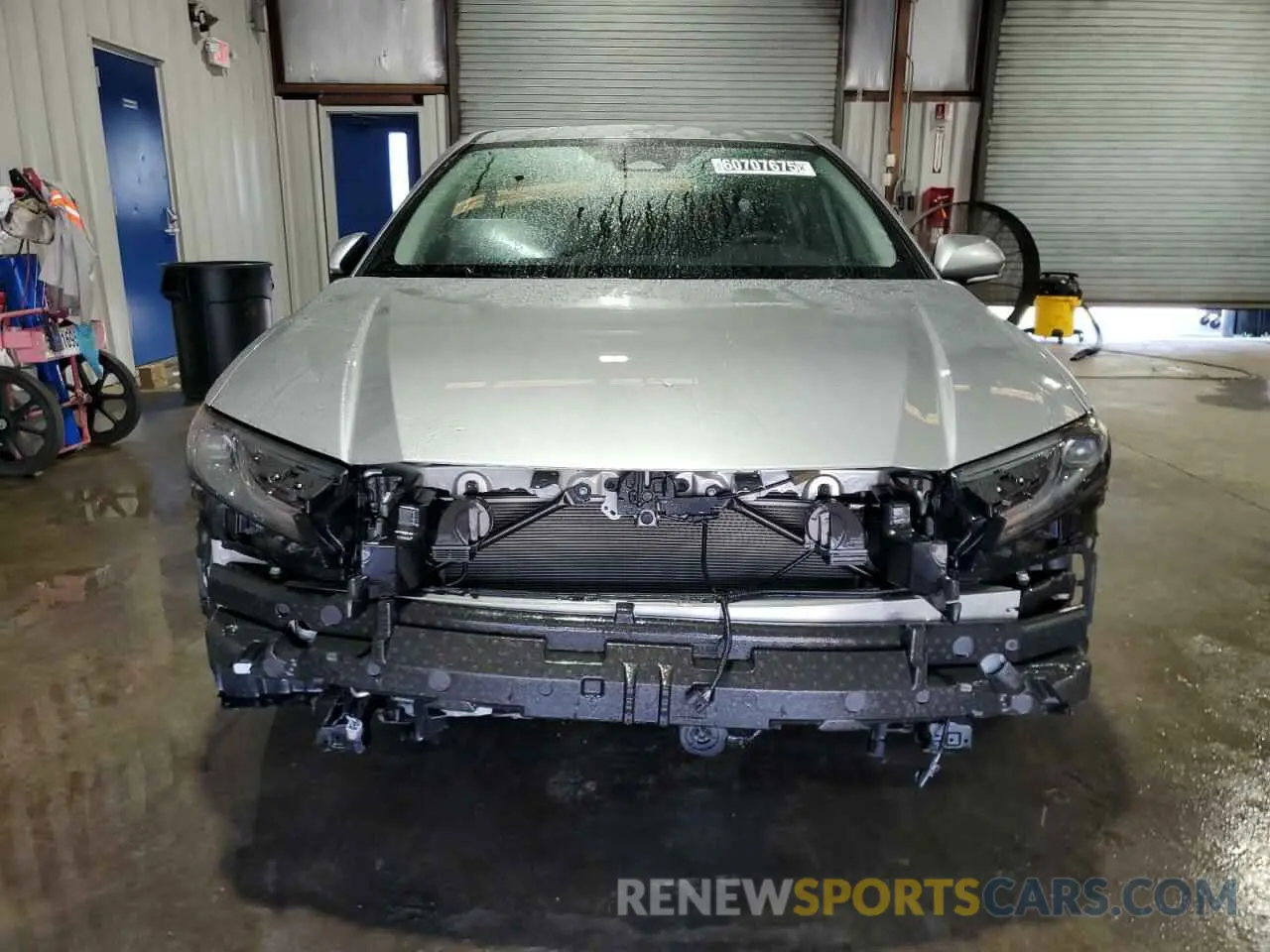5 Photograph of a damaged car 4T1DAACK6SU033366 TOYOTA CAMRY 2025