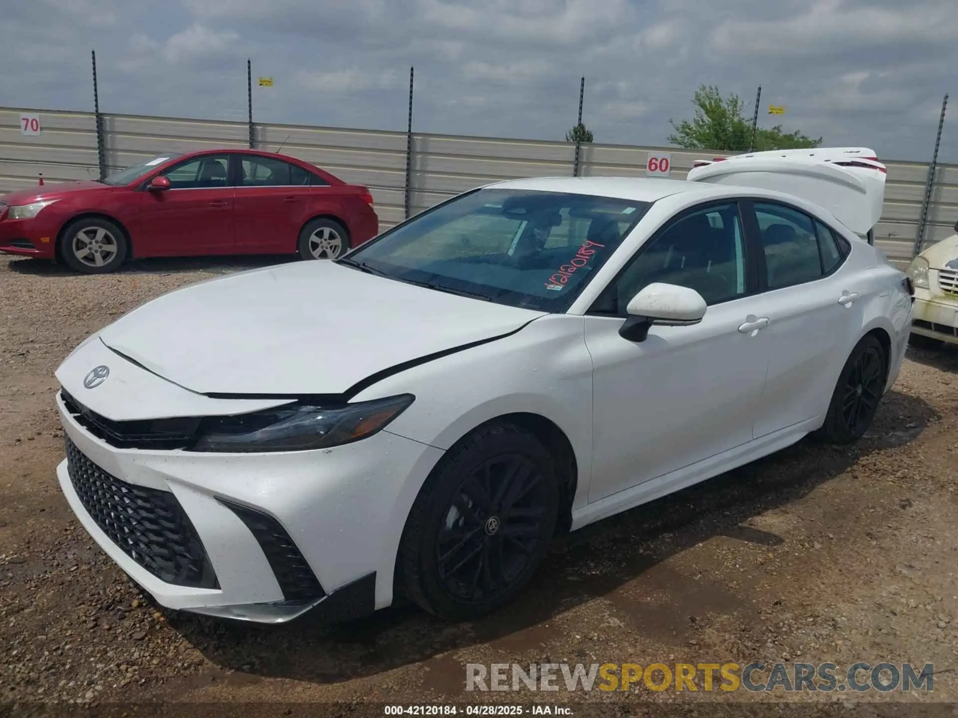 2 Photograph of a damaged car 4T1DAACK6SU045324 TOYOTA CAMRY 2025