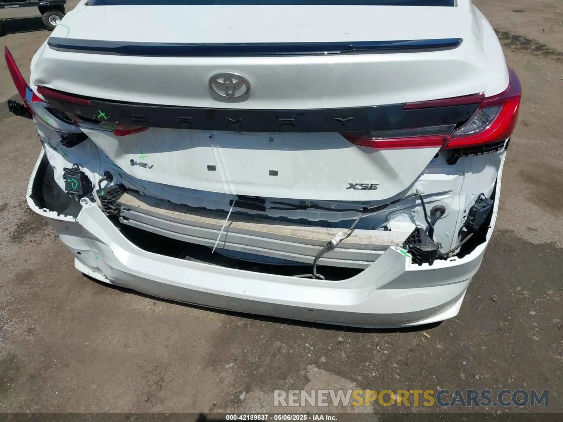 17 Photograph of a damaged car 4T1DAACK6SU056842 TOYOTA CAMRY 2025