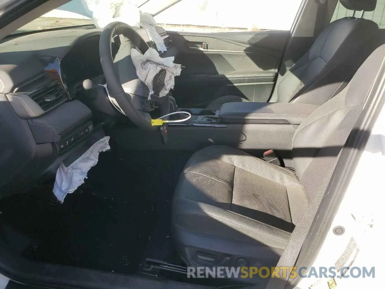 7 Photograph of a damaged car 4T1DAACK6SU057361 TOYOTA CAMRY 2025