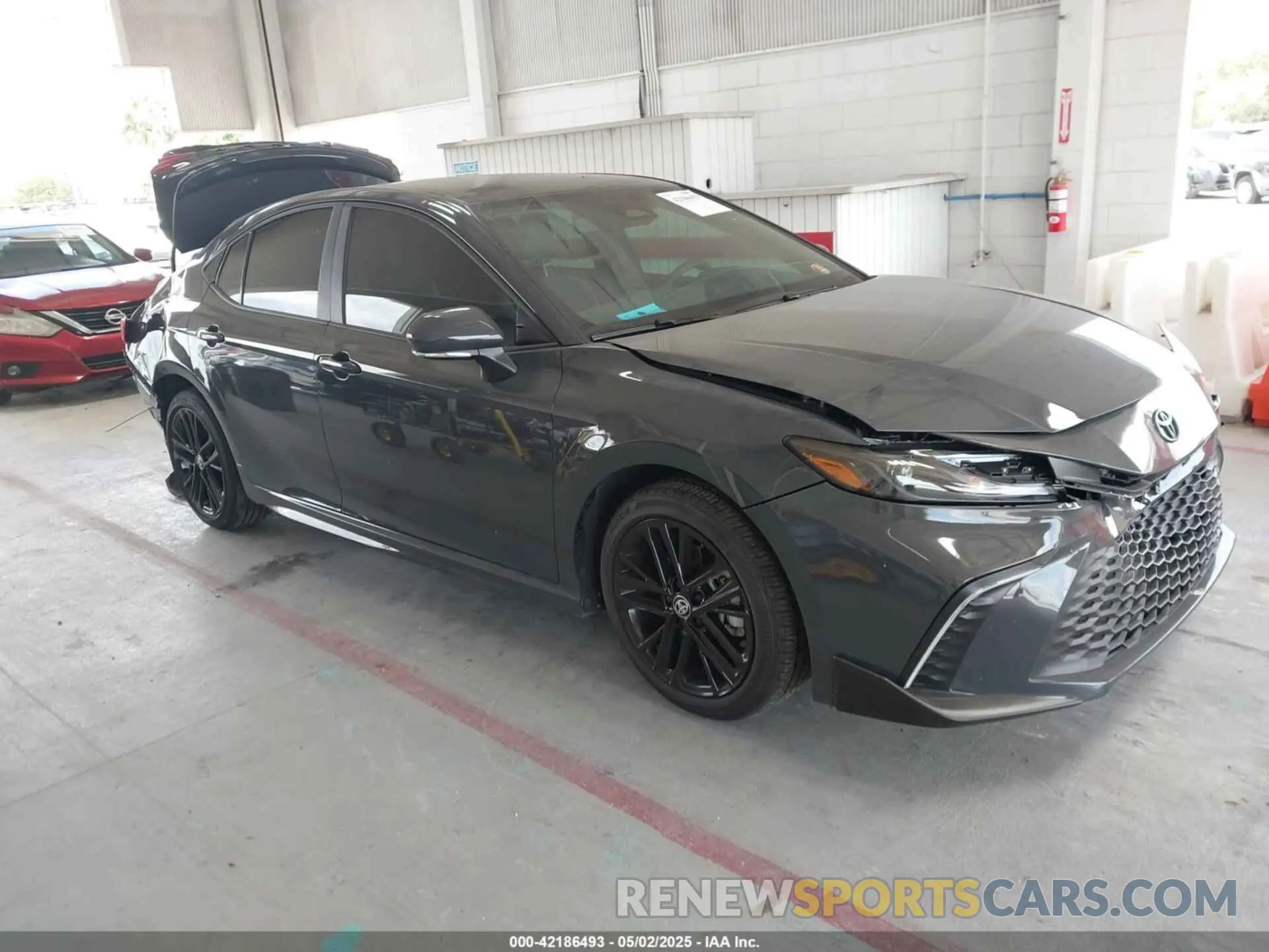 1 Photograph of a damaged car 4T1DAACK6SU057540 TOYOTA CAMRY 2025