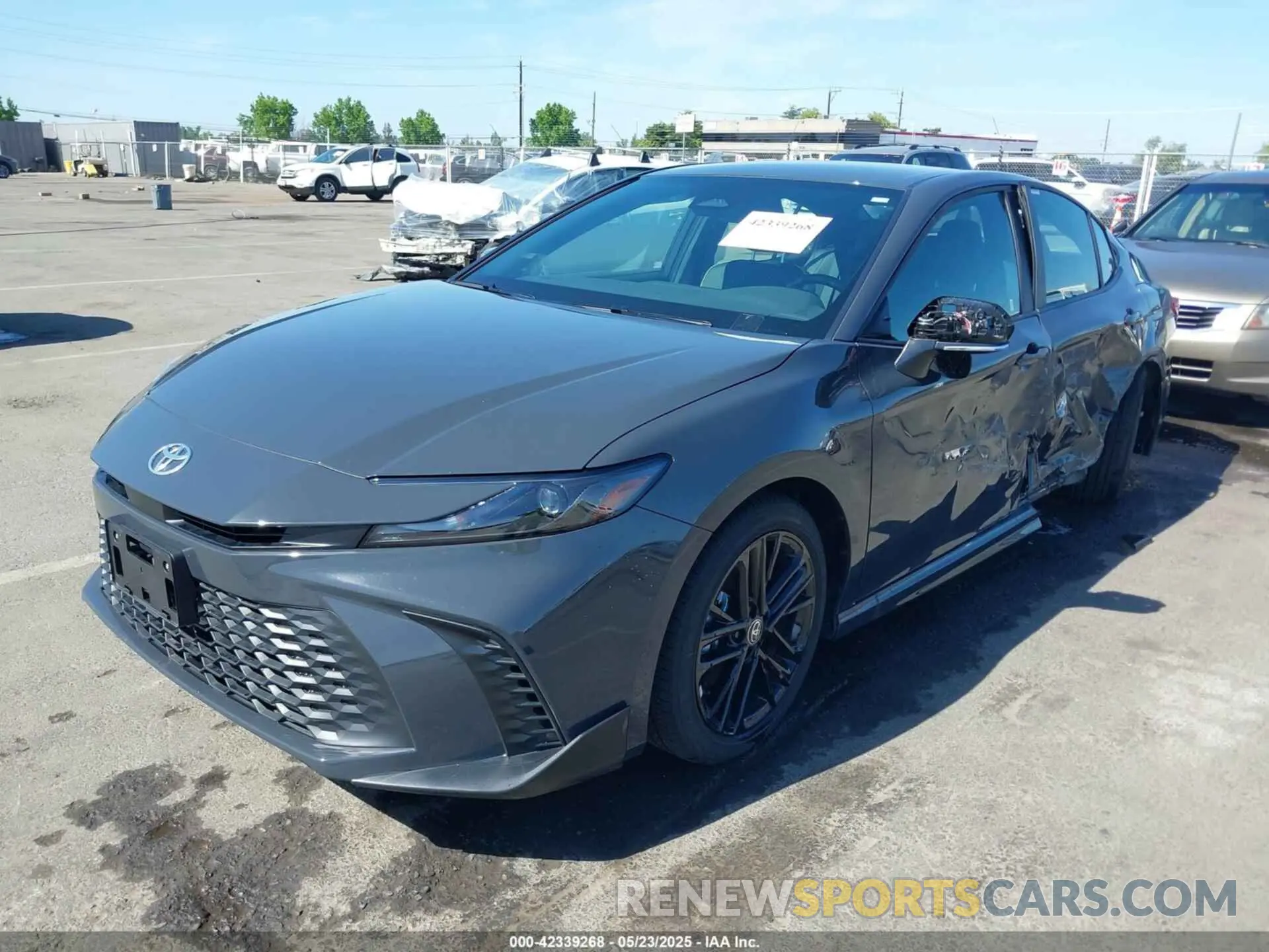 2 Photograph of a damaged car 4T1DAACK6SU067842 TOYOTA CAMRY 2025