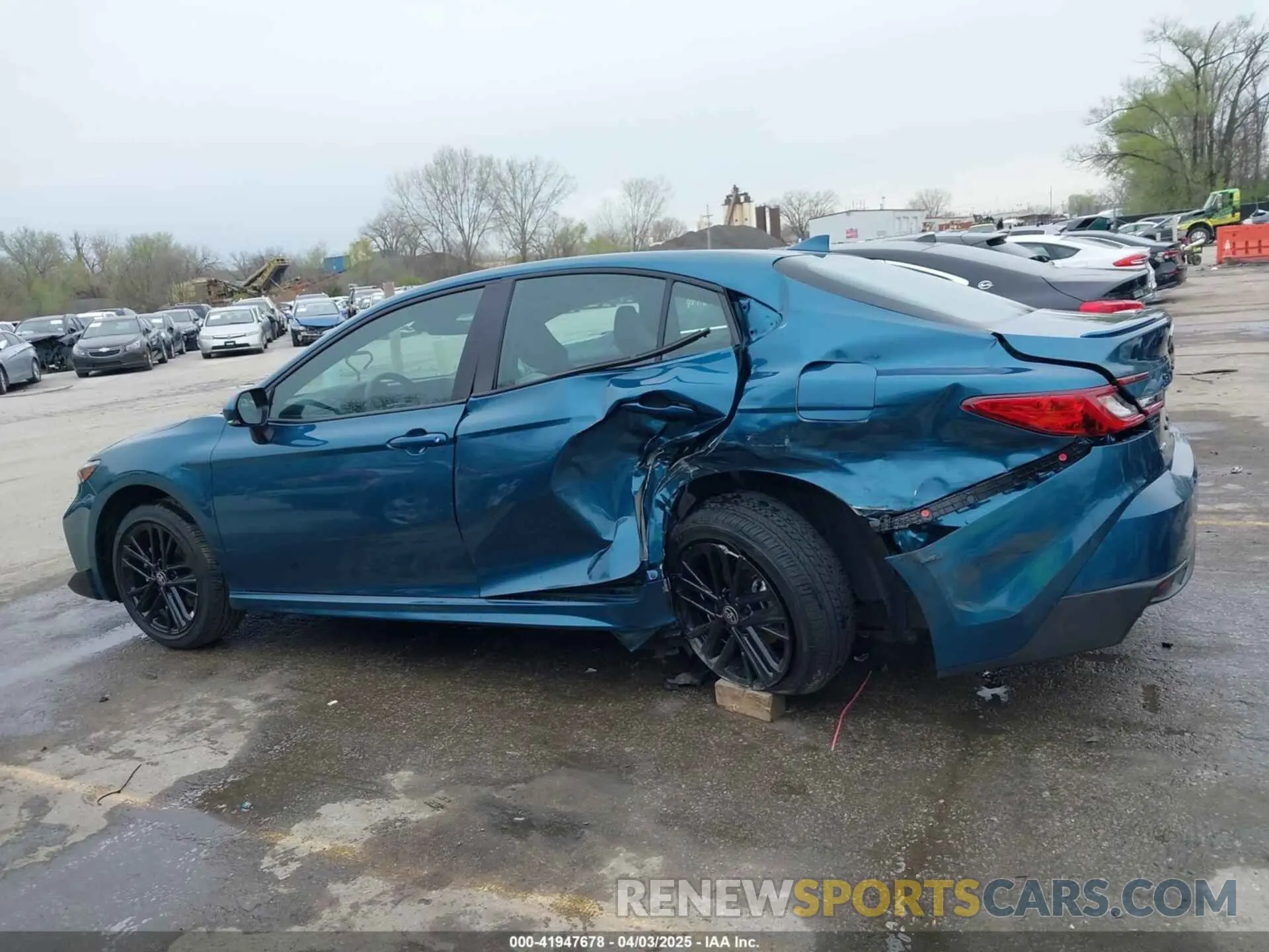 14 Photograph of a damaged car 4T1DAACK6SU094488 TOYOTA CAMRY 2025