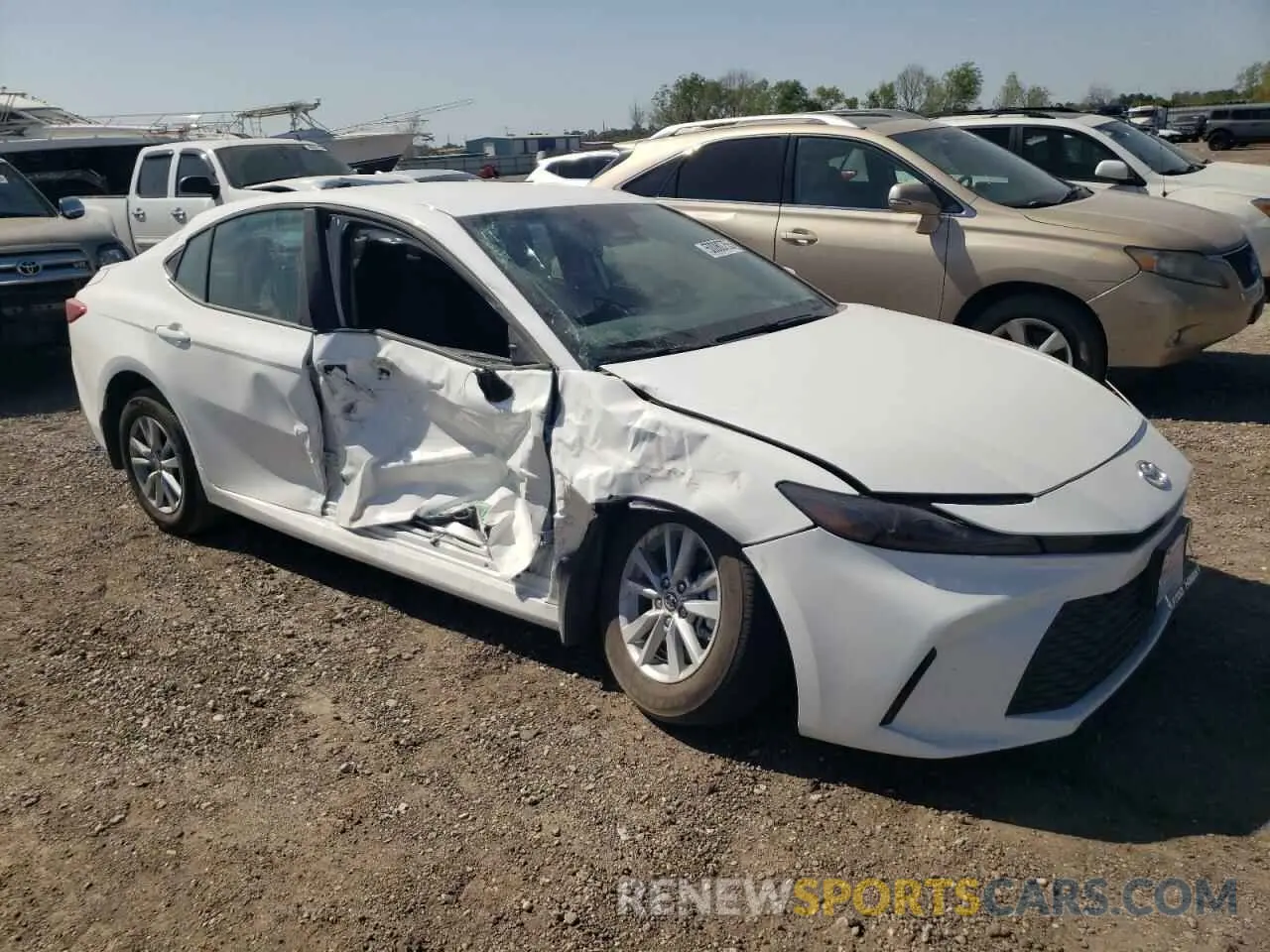 4 Photograph of a damaged car 4T1DAACK6SU110012 TOYOTA CAMRY 2025