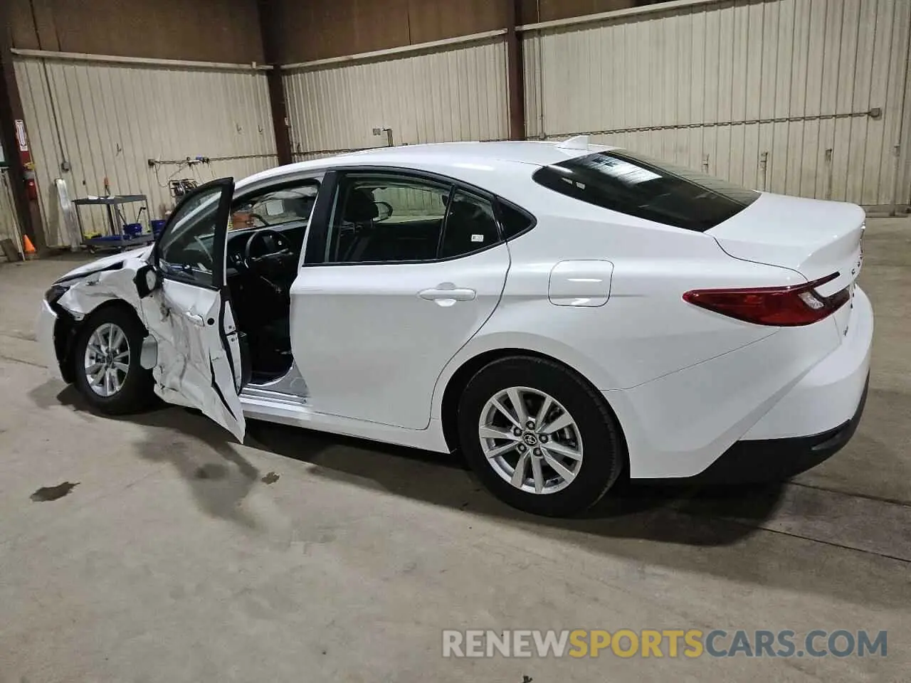 2 Photograph of a damaged car 4T1DAACK6SU518574 TOYOTA CAMRY 2025
