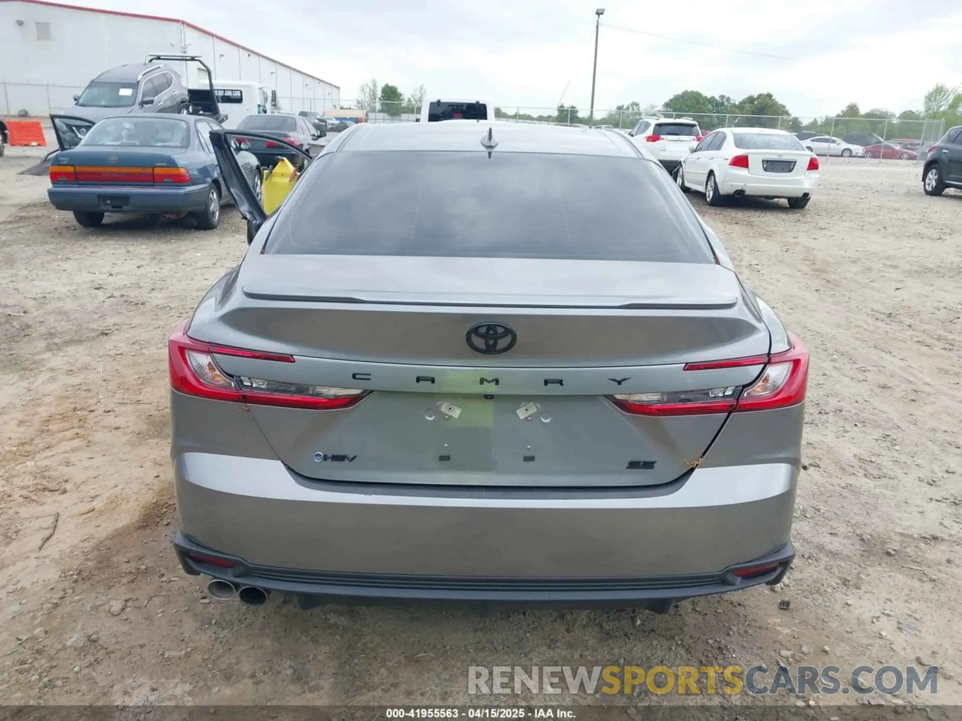 15 Photograph of a damaged car 4T1DAACK6SU524066 TOYOTA CAMRY 2025