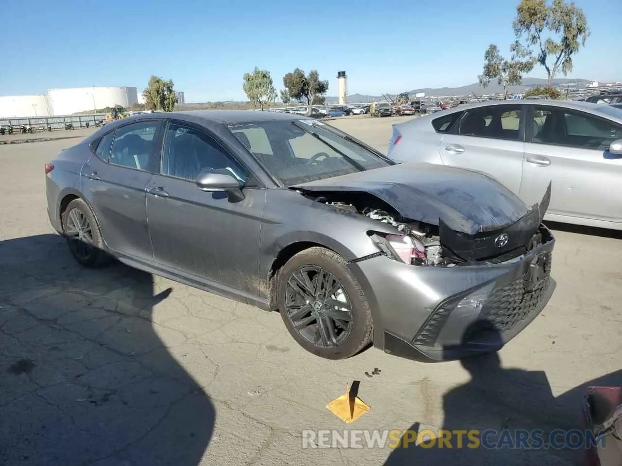 4 Photograph of a damaged car 4T1DAACK6SU548190 TOYOTA CAMRY 2025