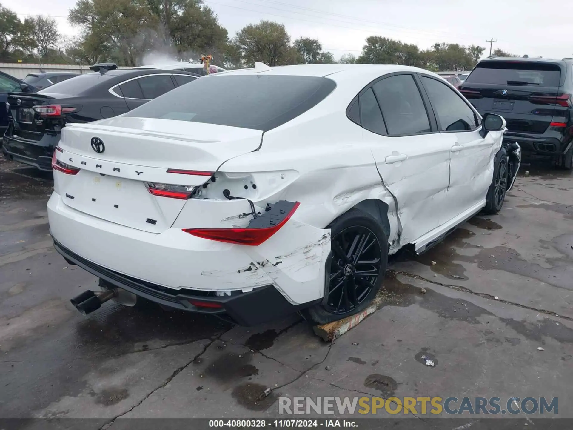 4 Photograph of a damaged car 4T1DAACK6SU551459 TOYOTA CAMRY 2025