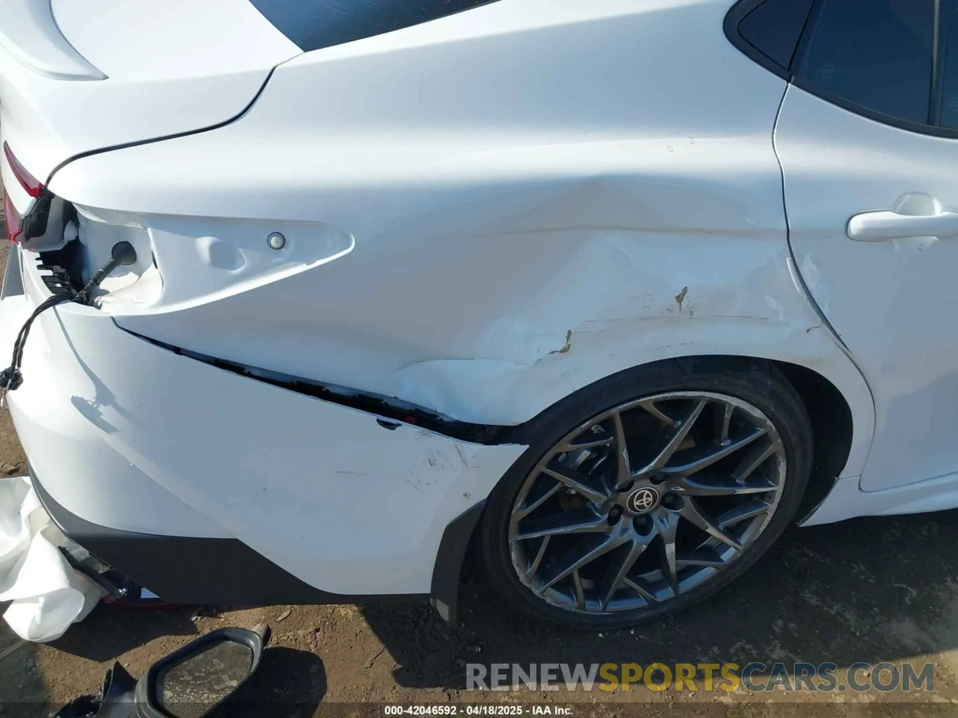 21 Photograph of a damaged car 4T1DAACK6SU552739 TOYOTA CAMRY 2025
