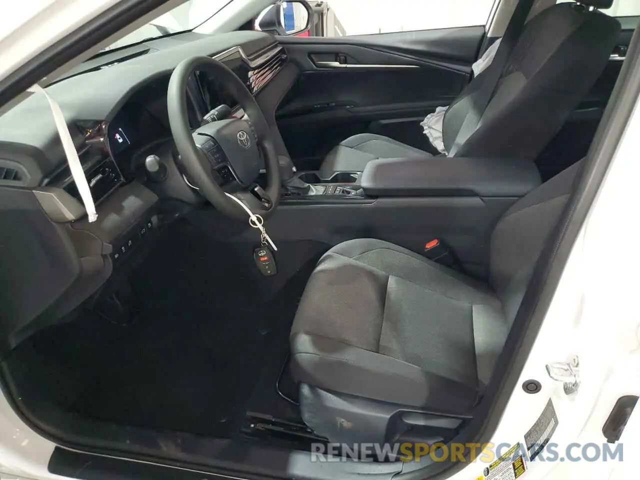 7 Photograph of a damaged car 4T1DAACK6SU561652 TOYOTA CAMRY 2025