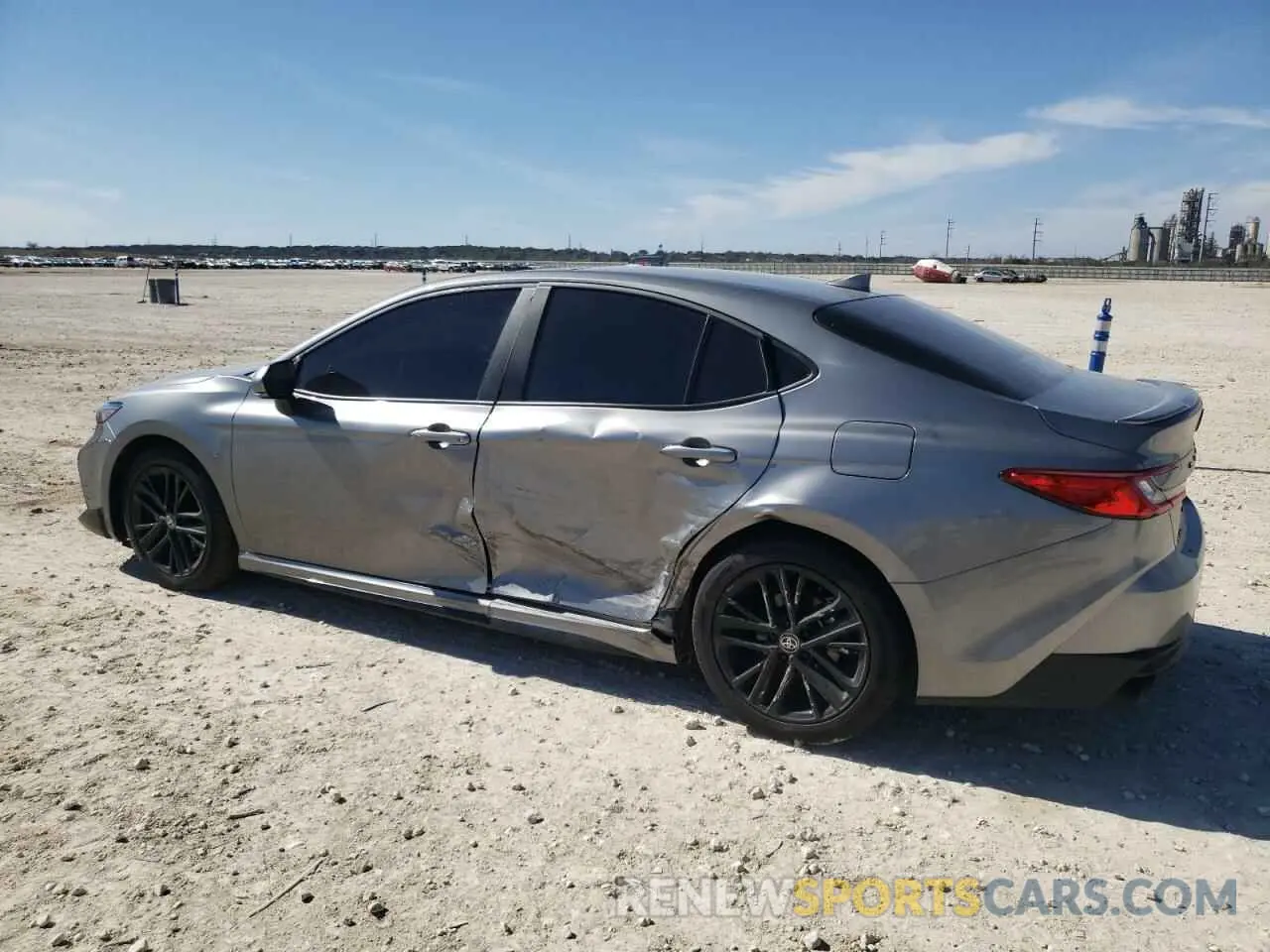 2 Photograph of a damaged car 4T1DAACK6SU564244 TOYOTA CAMRY 2025