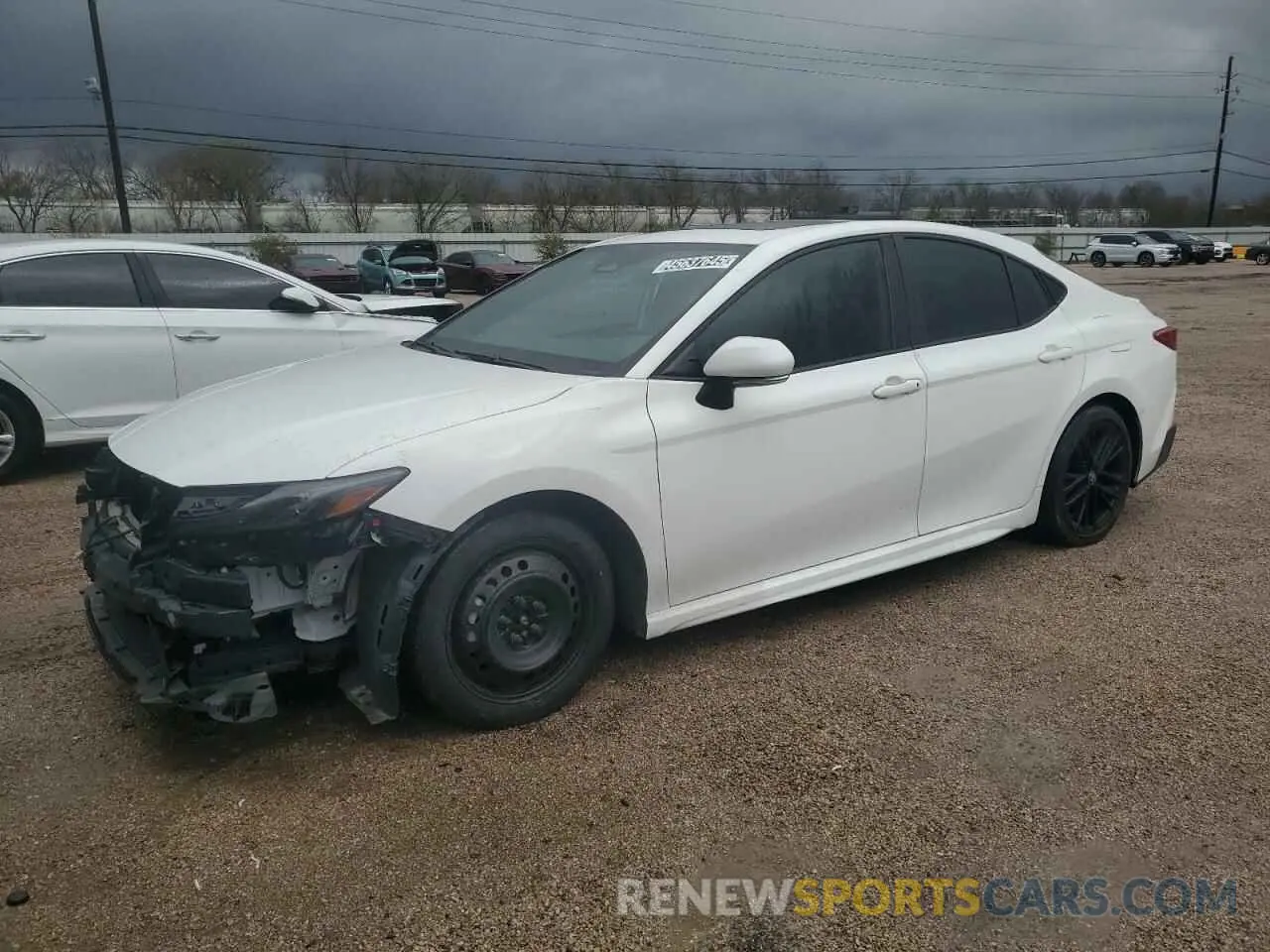 1 Photograph of a damaged car 4T1DAACK7SU008184 TOYOTA CAMRY 2025