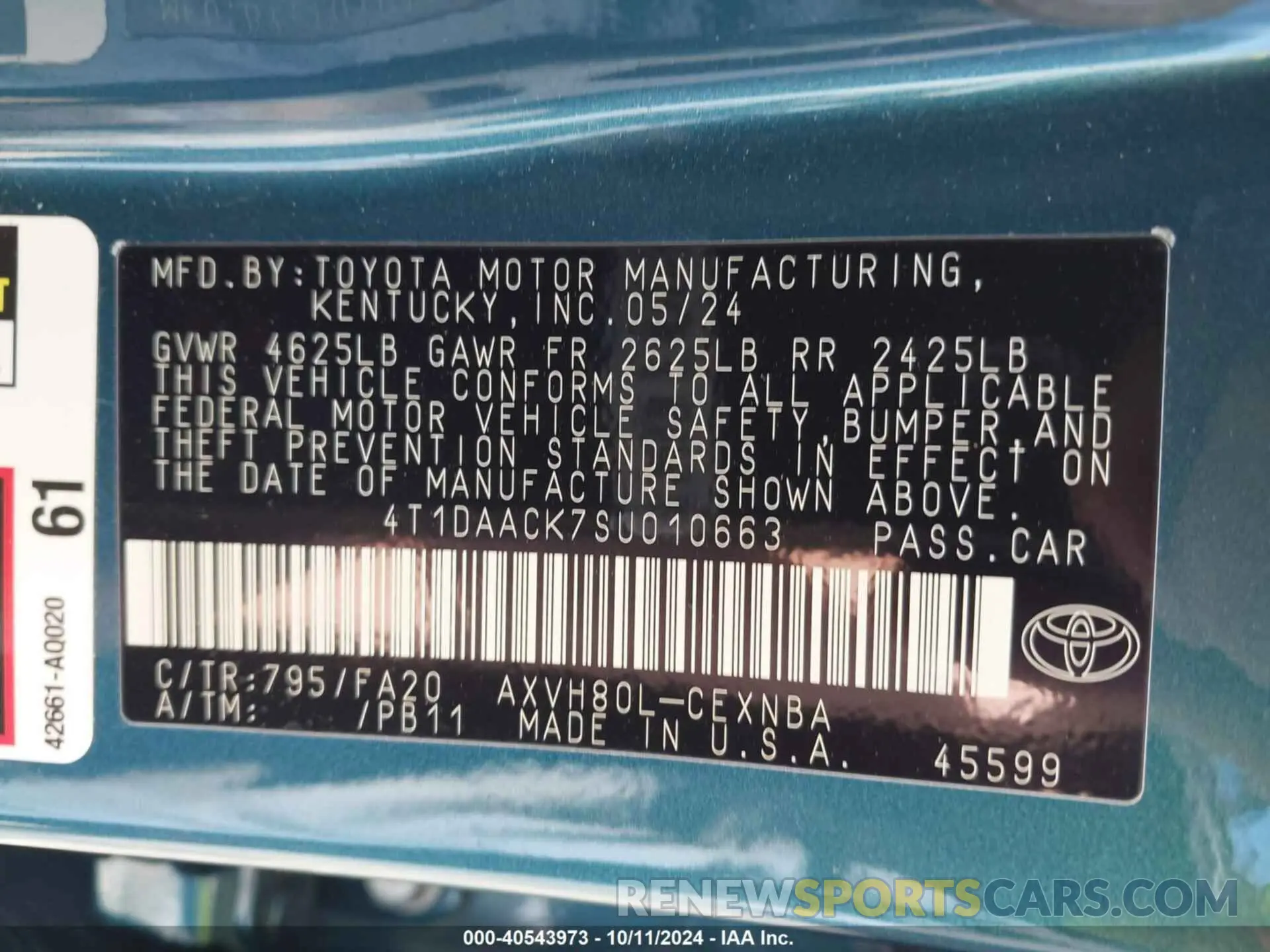 9 Photograph of a damaged car 4T1DAACK7SU010663 TOYOTA CAMRY 2025