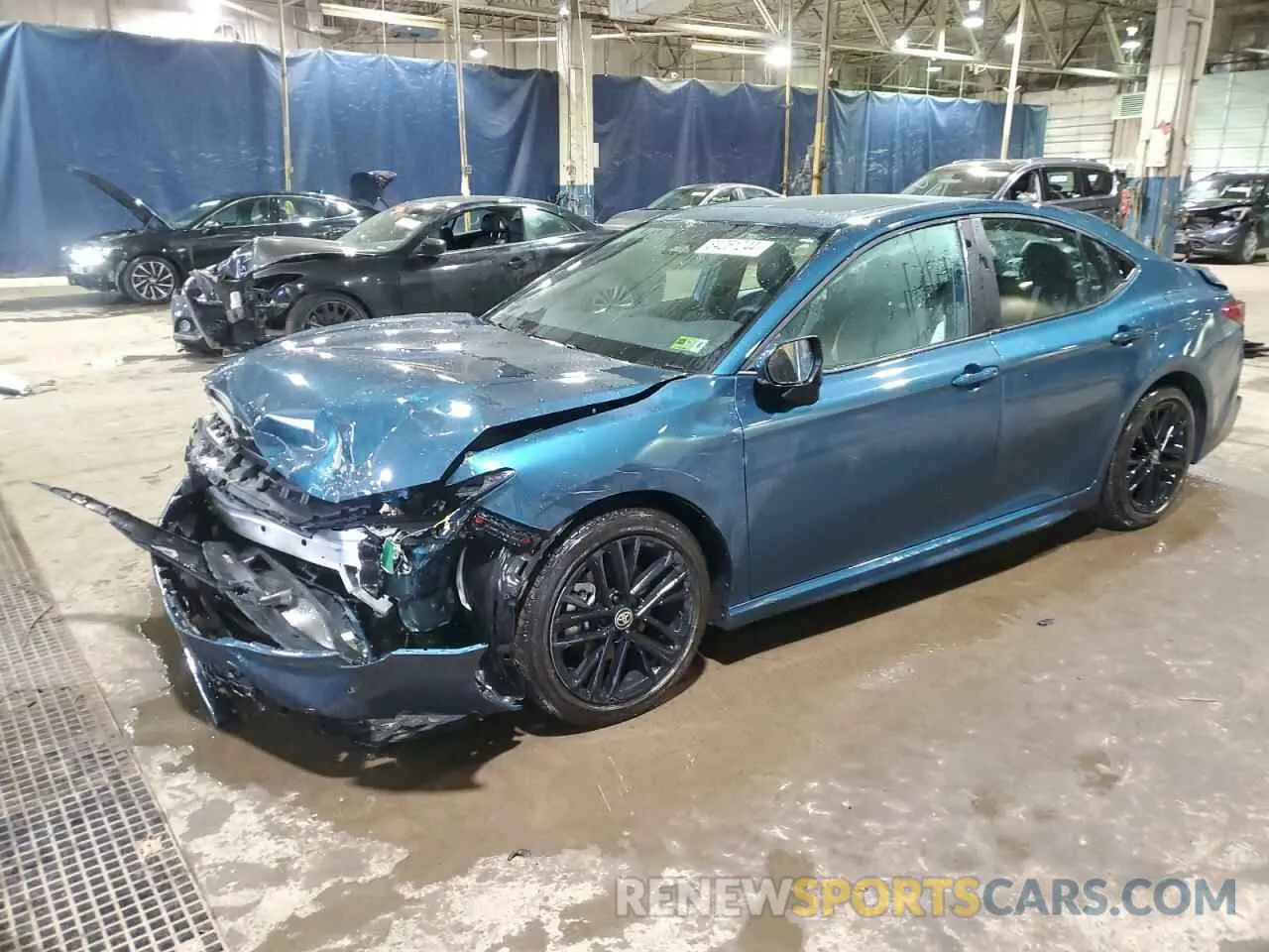 1 Photograph of a damaged car 4T1DAACK7SU015300 TOYOTA CAMRY 2025